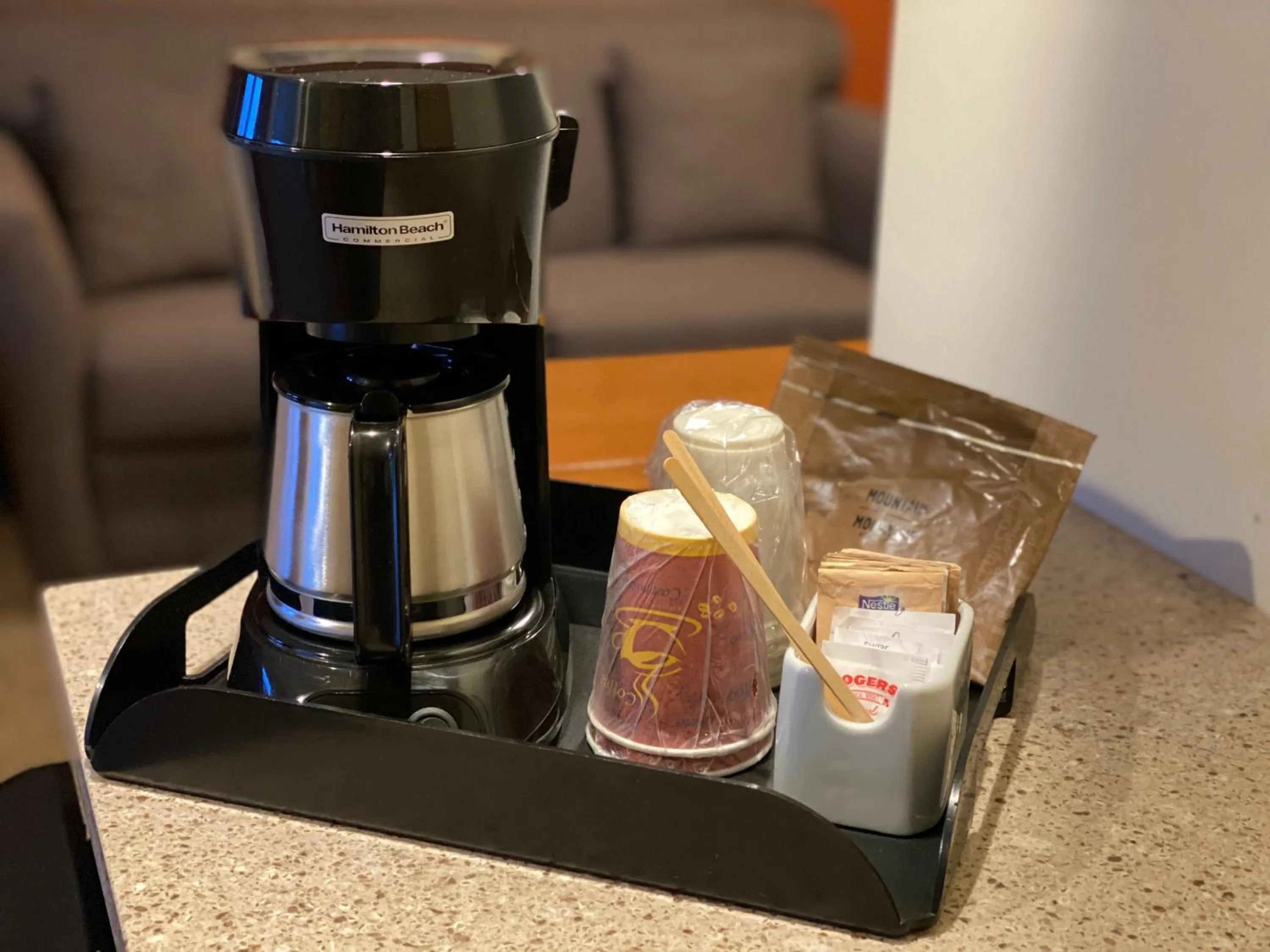 Sahara Courtyard Inn & Suites Osoyoos