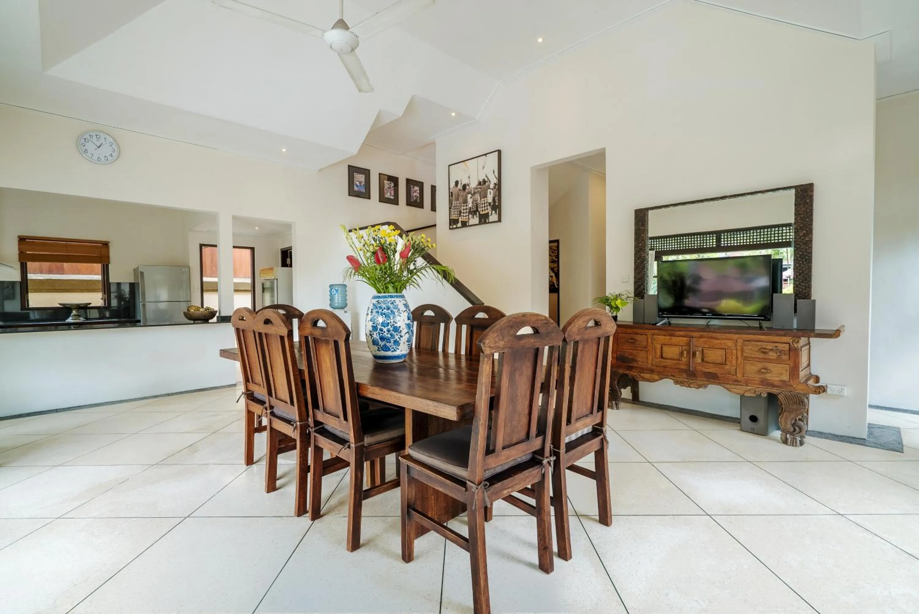Dining area in Villa Seminyak William