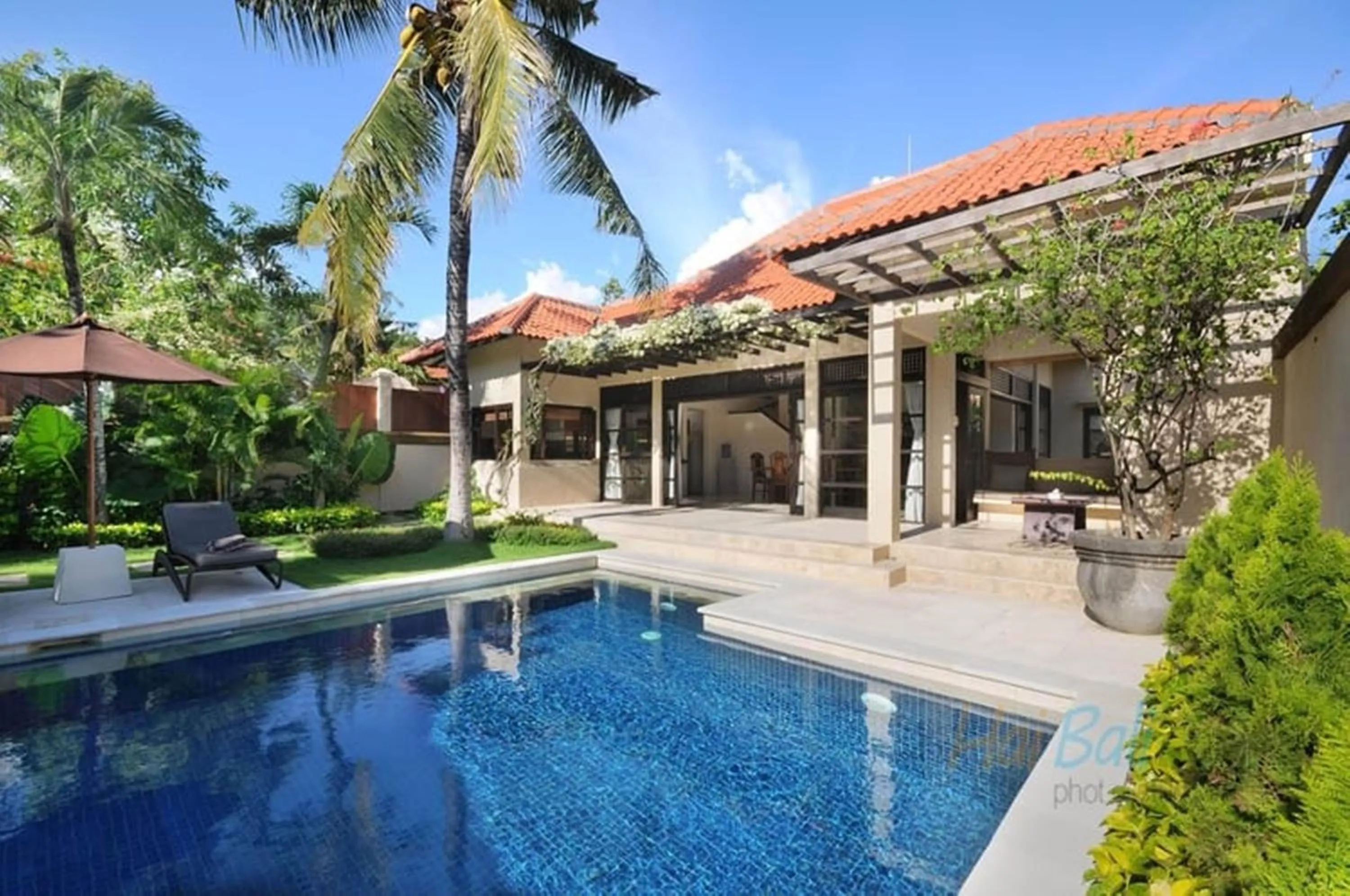 Property building in Villa Seminyak William