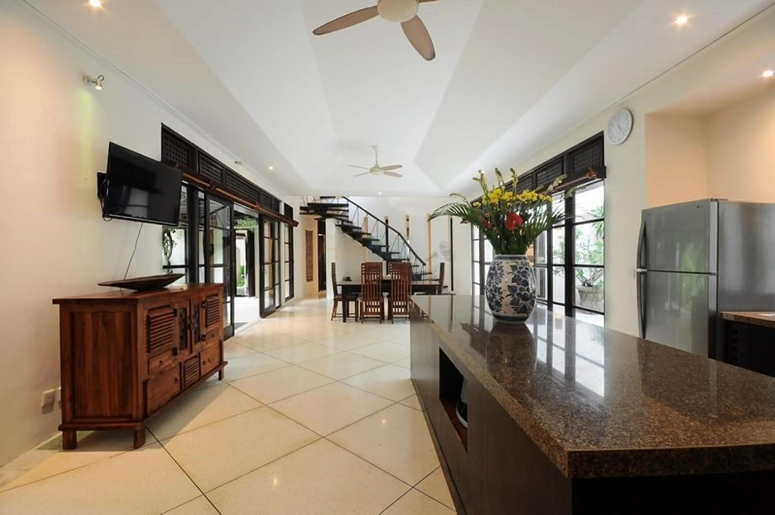 Dining area in Villa Seminyak William