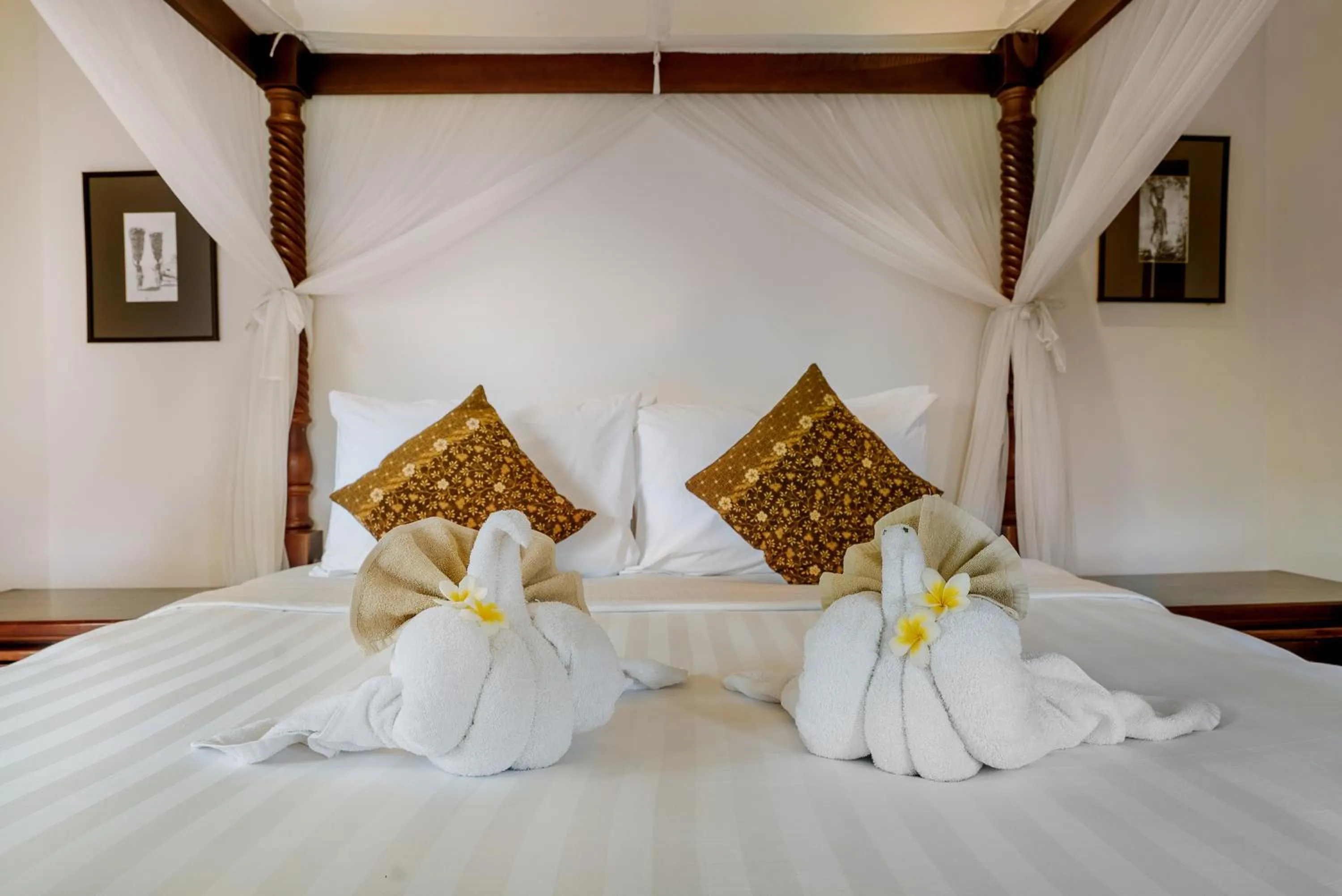 Bed in Villa Seminyak William