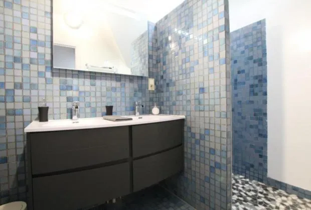 Bathroom in LES CHAMBRES DU GAVE D'OSSAU