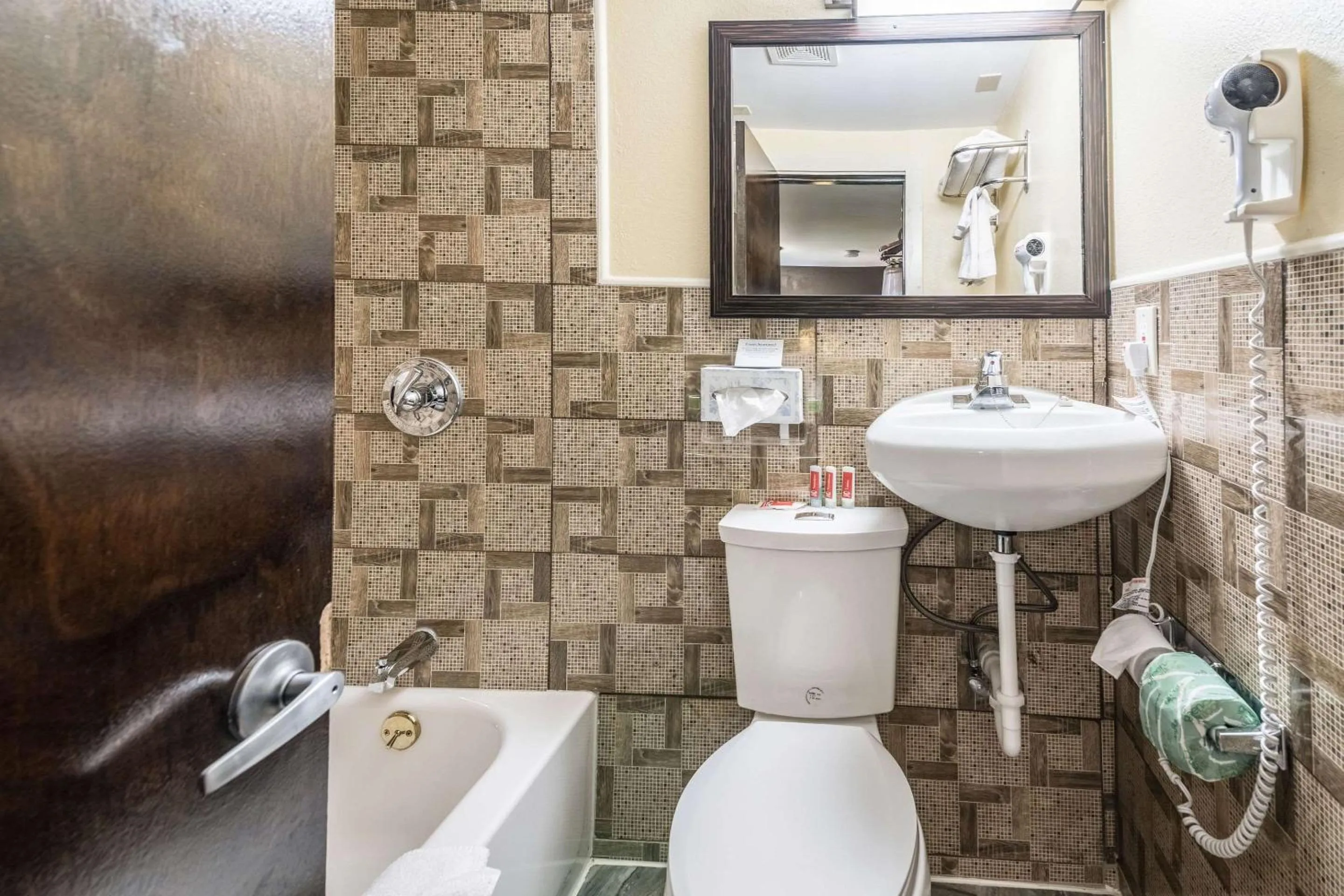 Bathroom in Econo Lodge Rutland