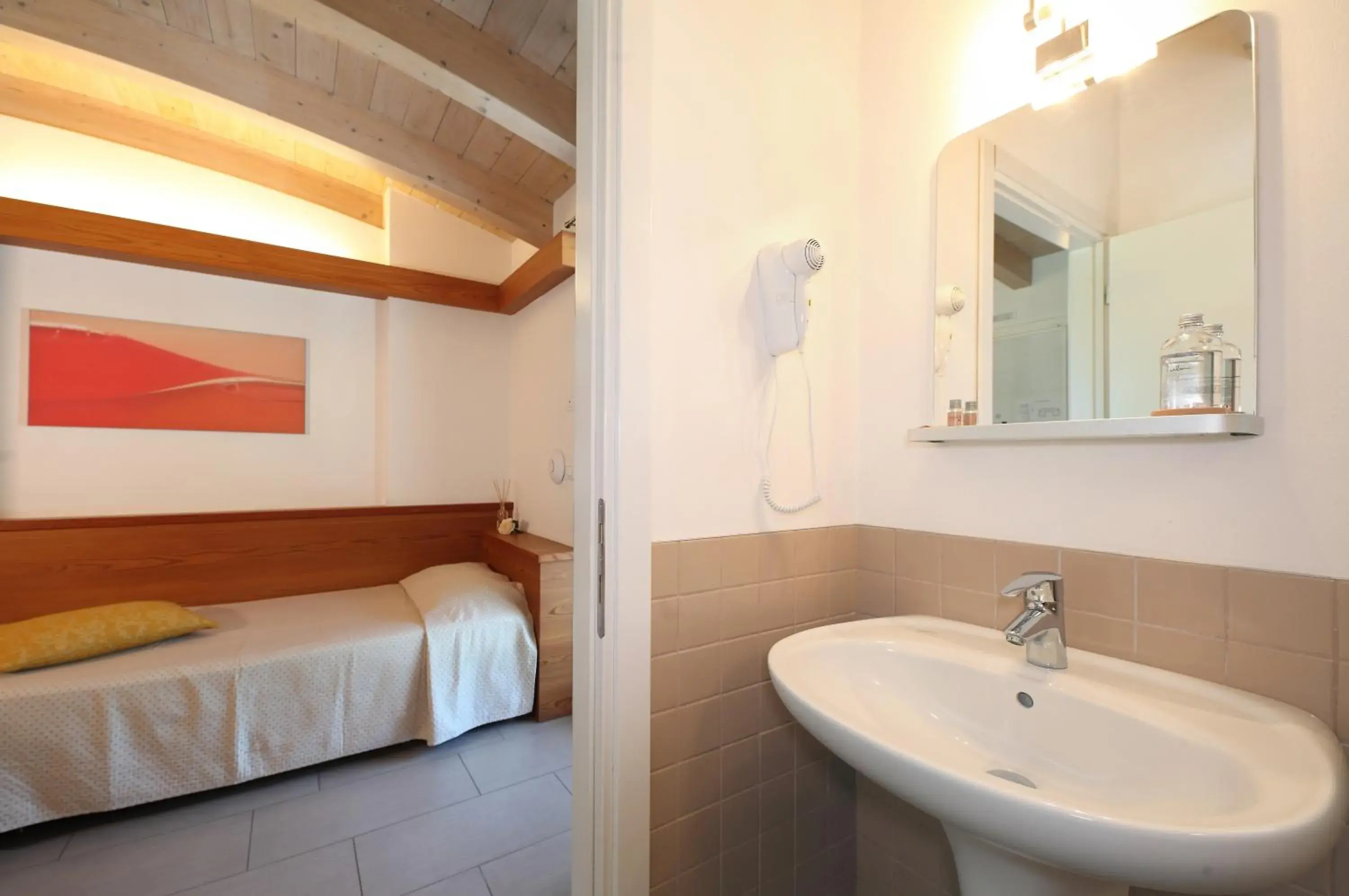 Single Room - single occupancy in Agritur Ponte Alto Single Room - single occupancy in Agritur Ponte Alto