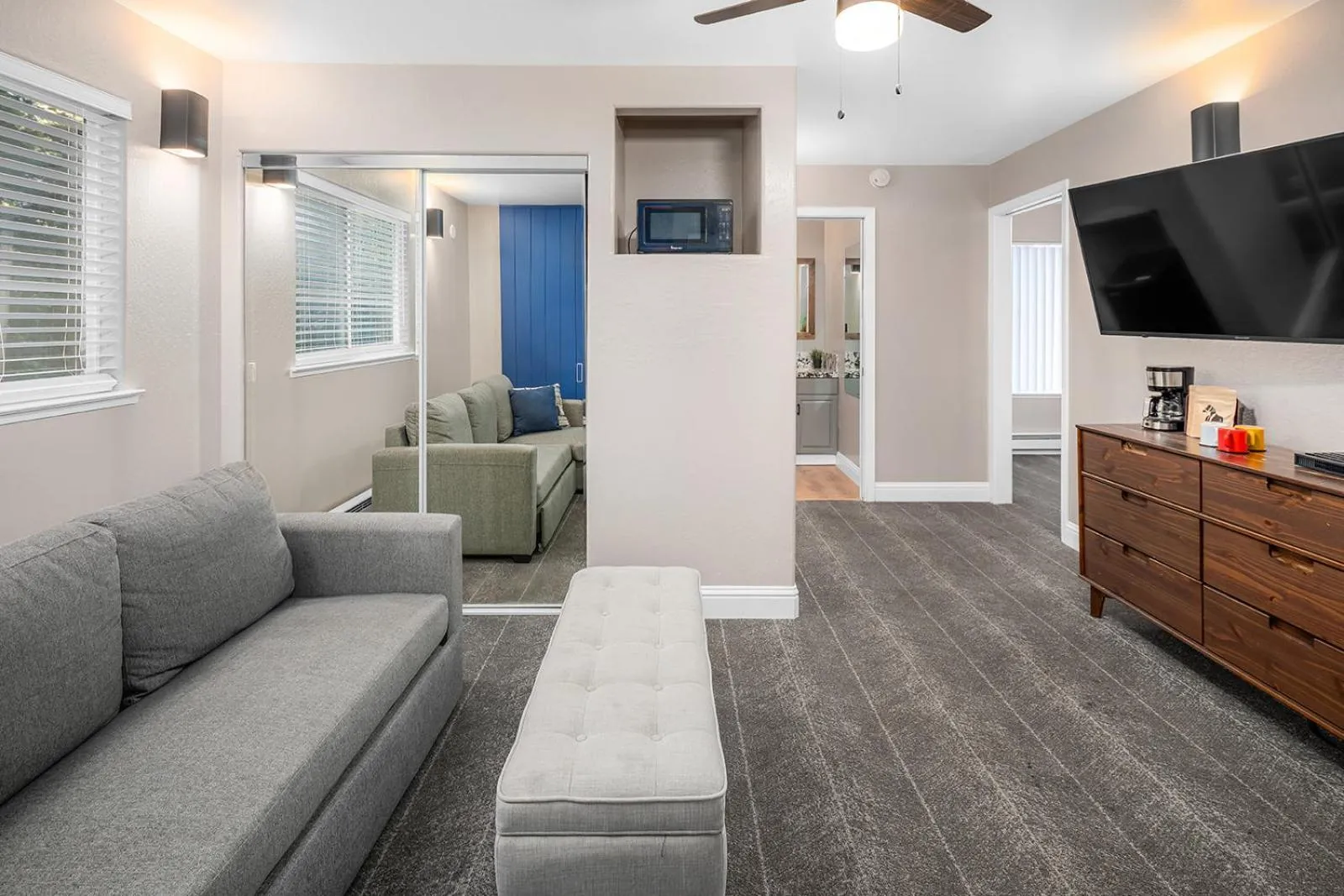 TV and multimedia in The Inn at Boatworks, Lake Tahoe