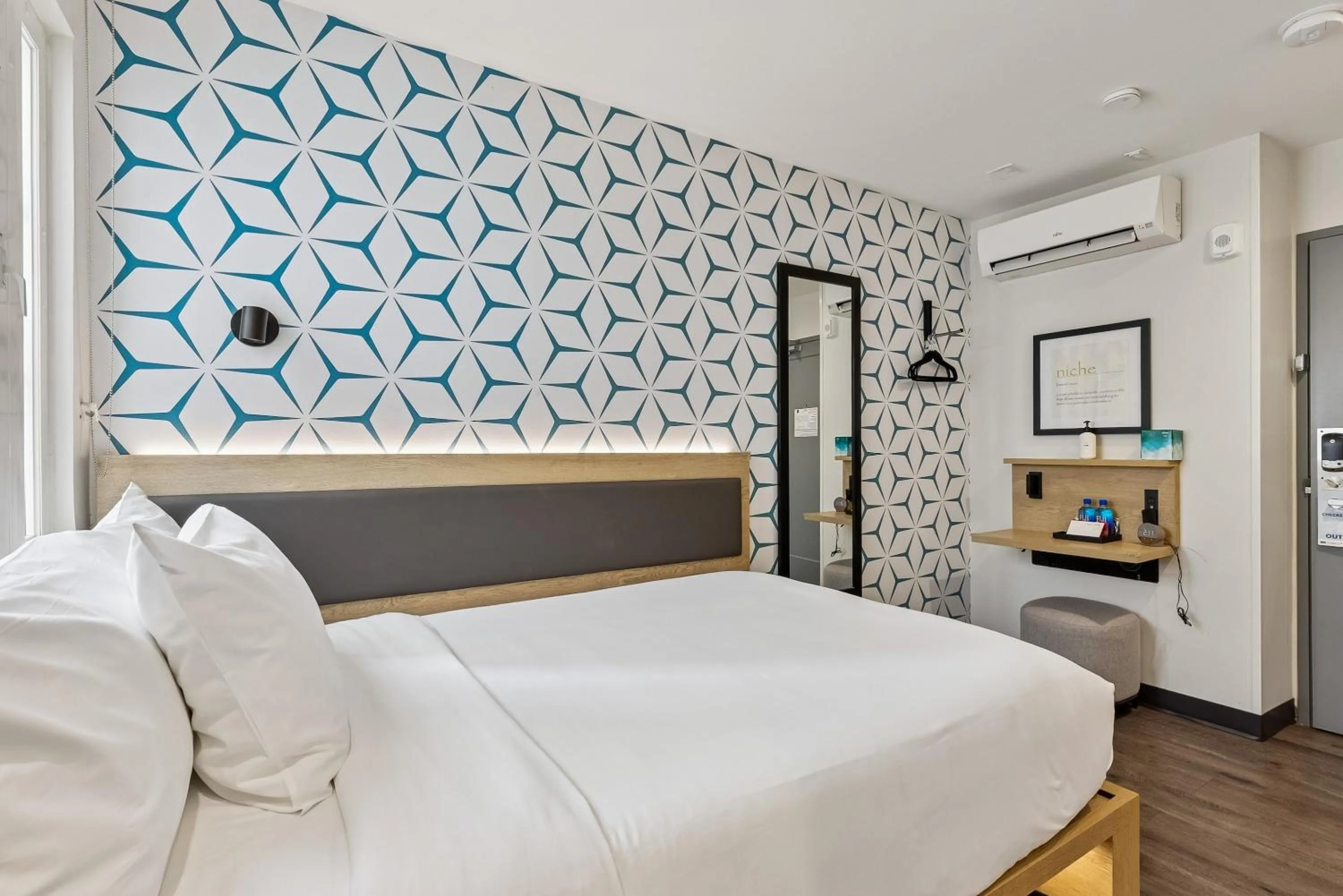 Bed in Kasa Niche Hotel Redwood City