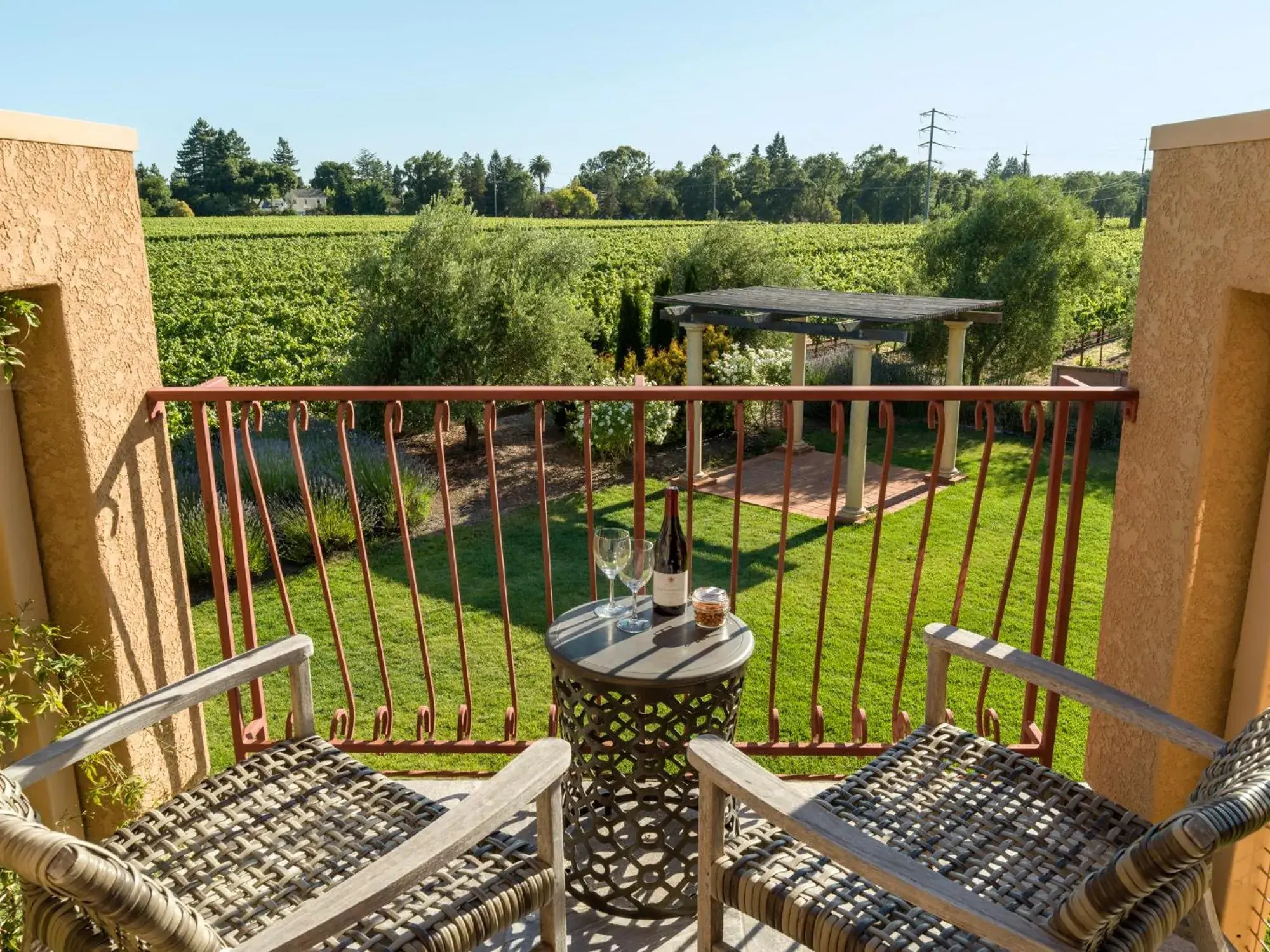 Wisteria King in Vinarosa Resort & Spa Wisteria King in Vinarosa Resort & Spa