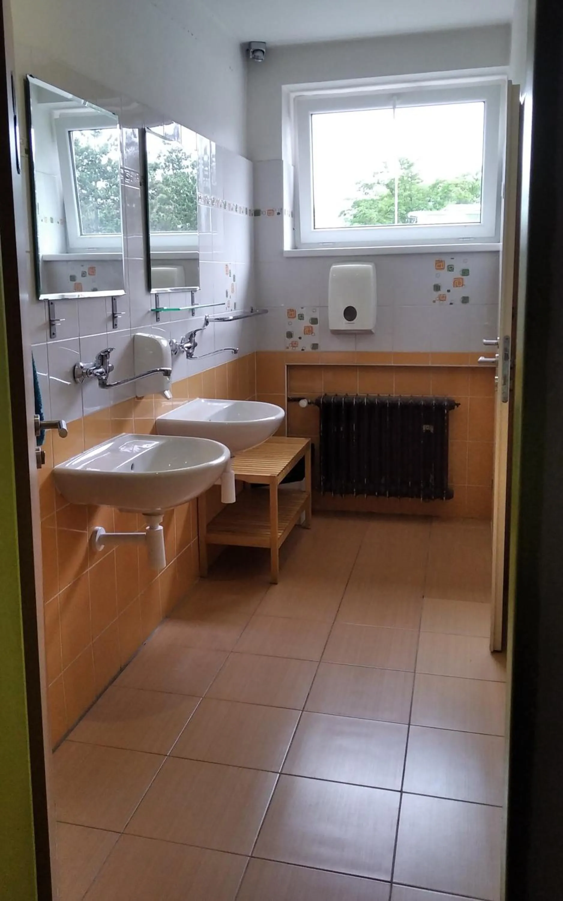 Economy Twin Room - single occupancy in Motel Grádo