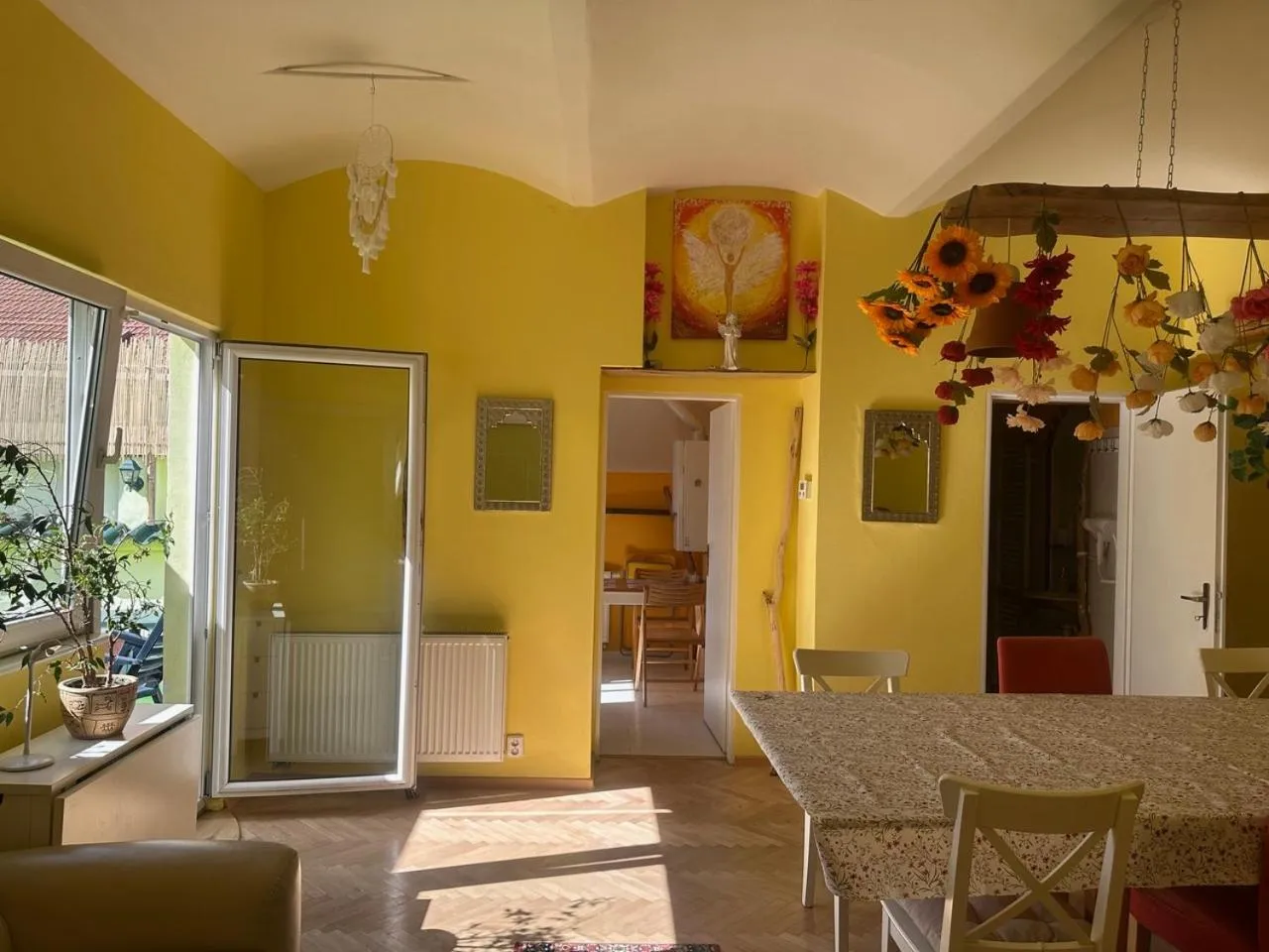 ARTHARMONY Pension & Hostel