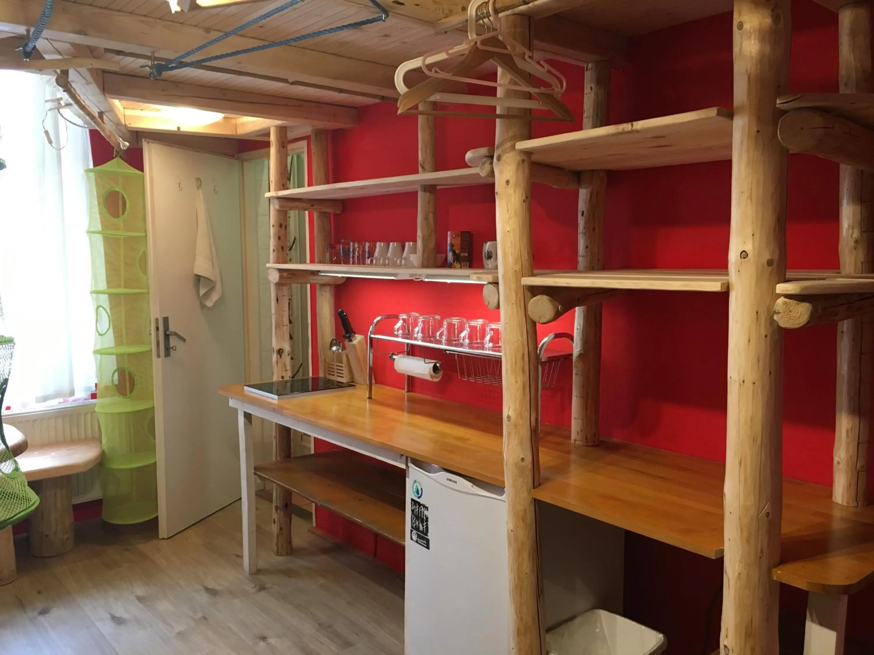 Photo of the whole room in ARTHARMONY Pension & Hostel