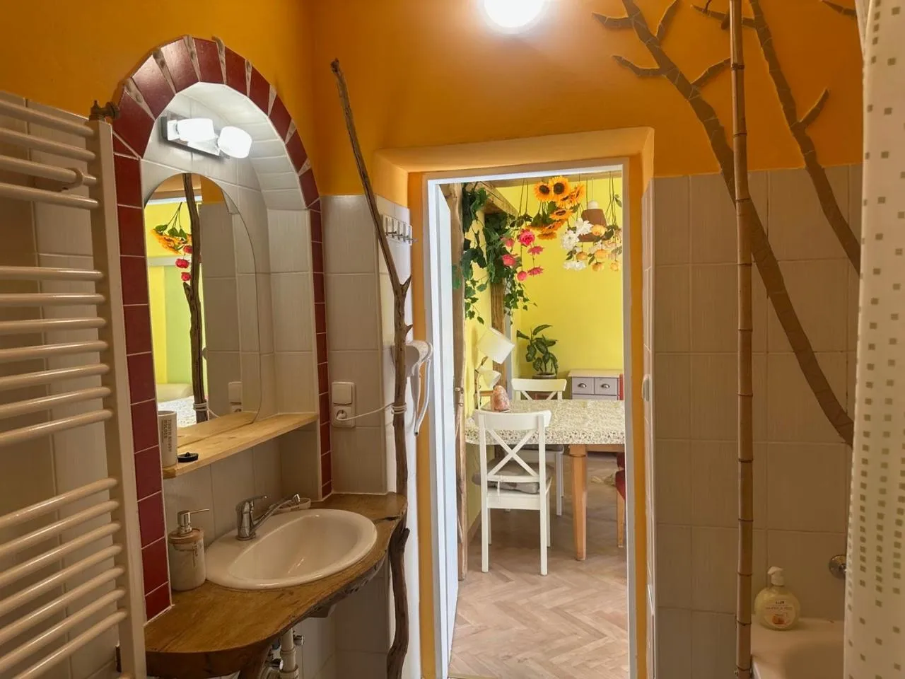 ARTHARMONY Pension & Hostel