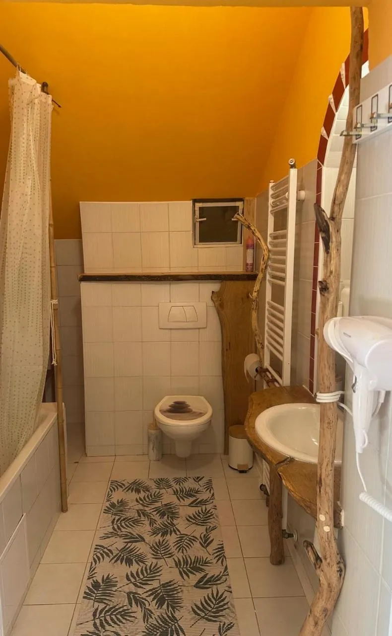 ARTHARMONY Pension & Hostel