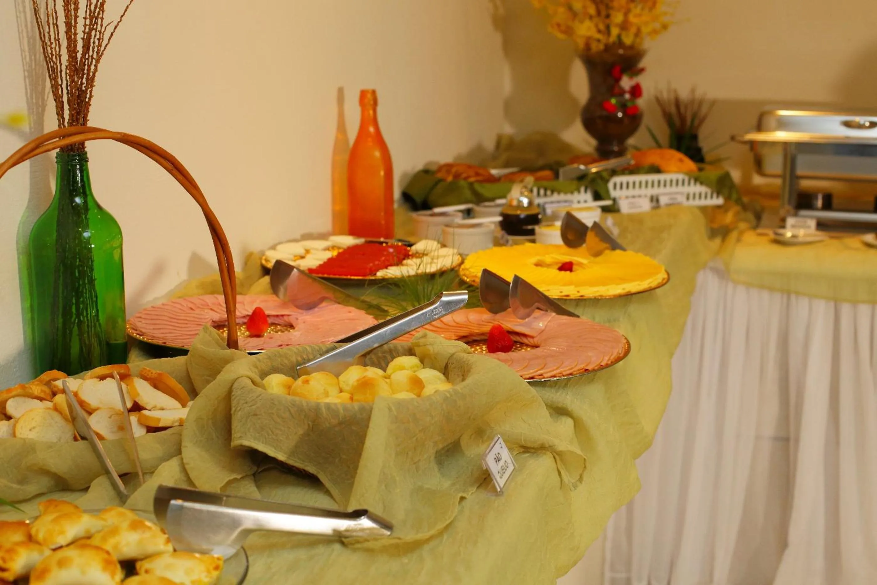 Breakfast in Pousada Magnus