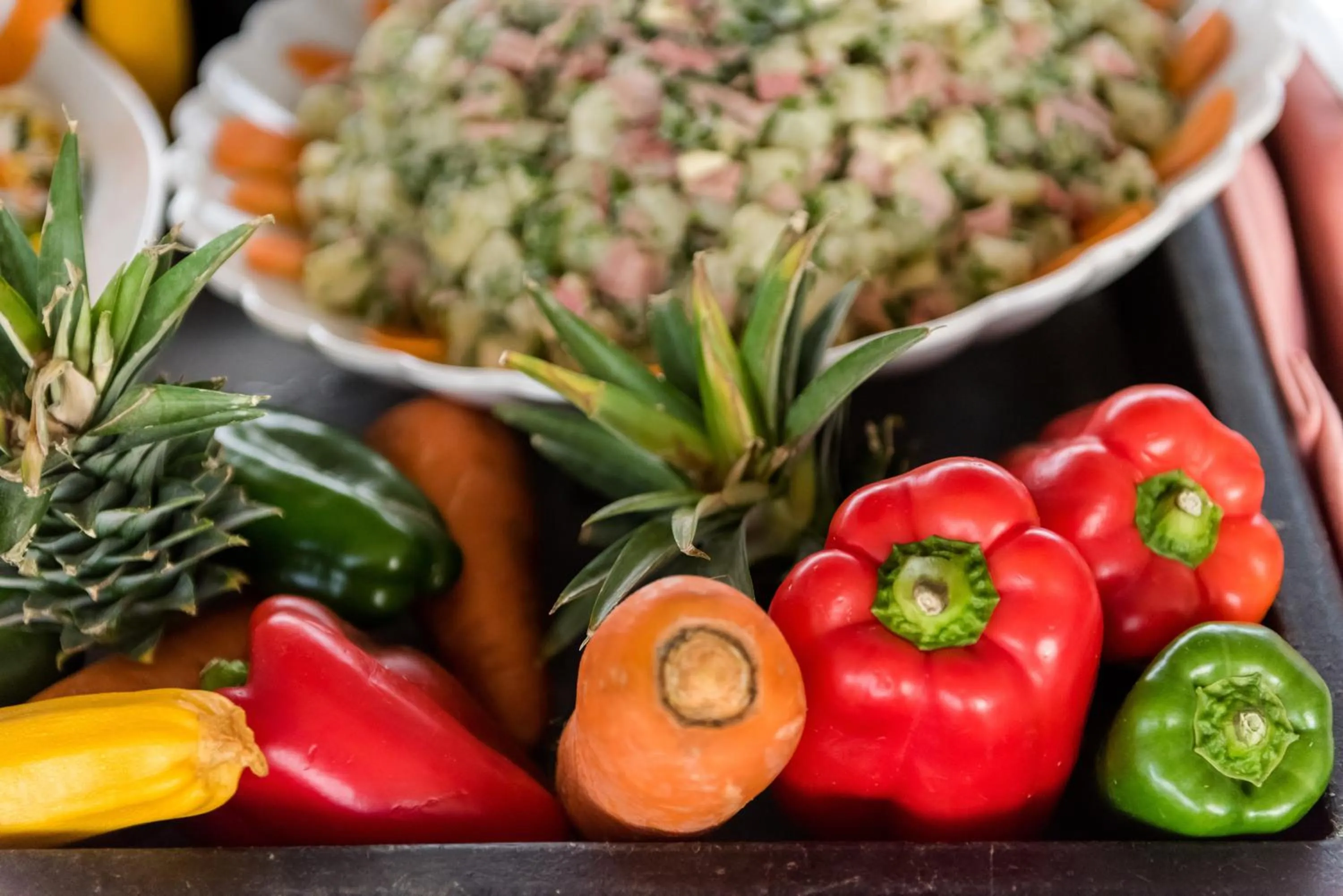 Food and drinks in Tamaca Beach Resort