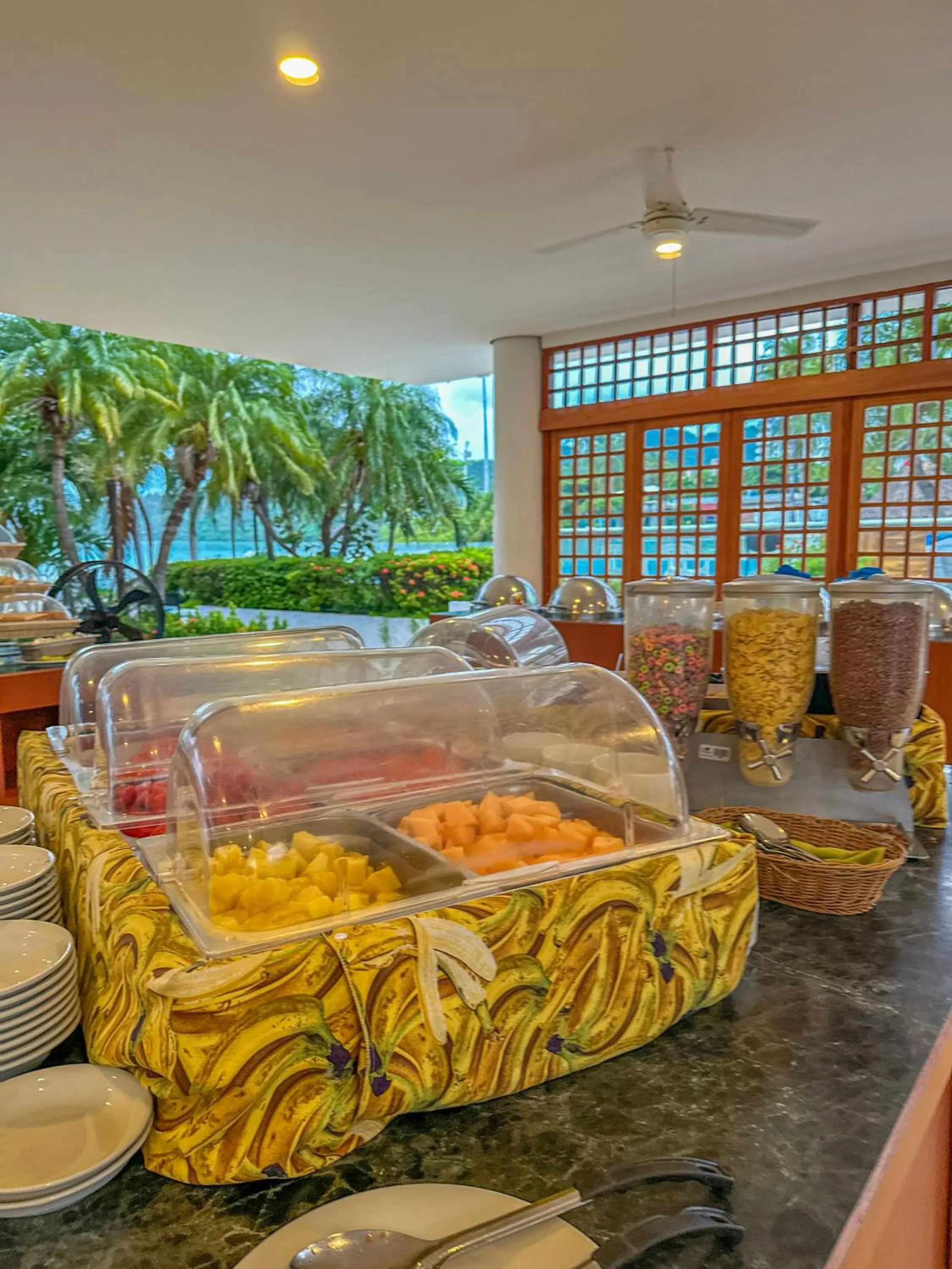 Buffet breakfast in Tamaca Beach Resort