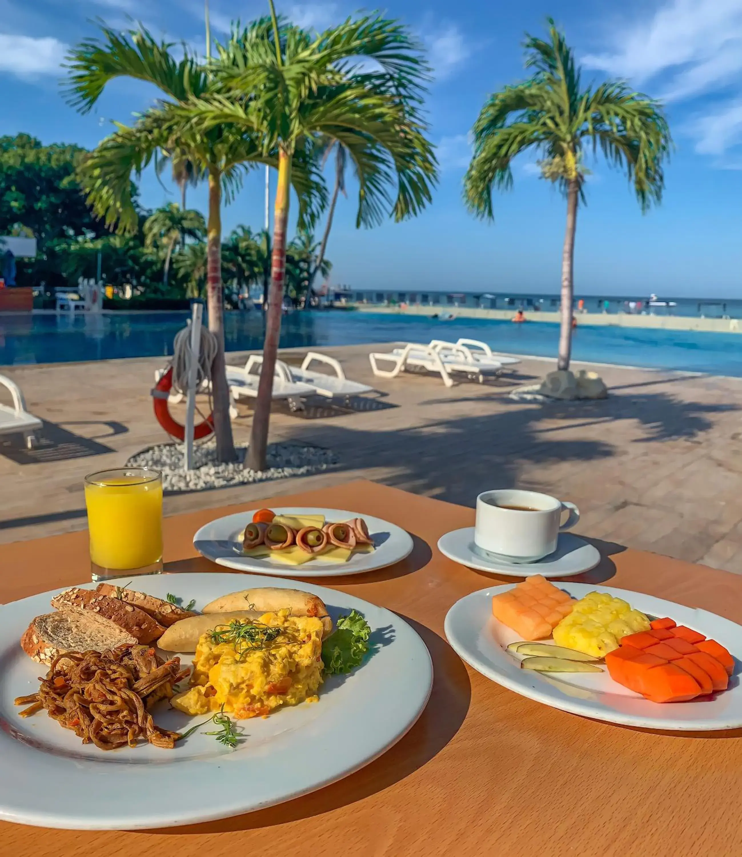 Breakfast in Tamaca Beach Resort Breakfast in Tamaca Beach Resort