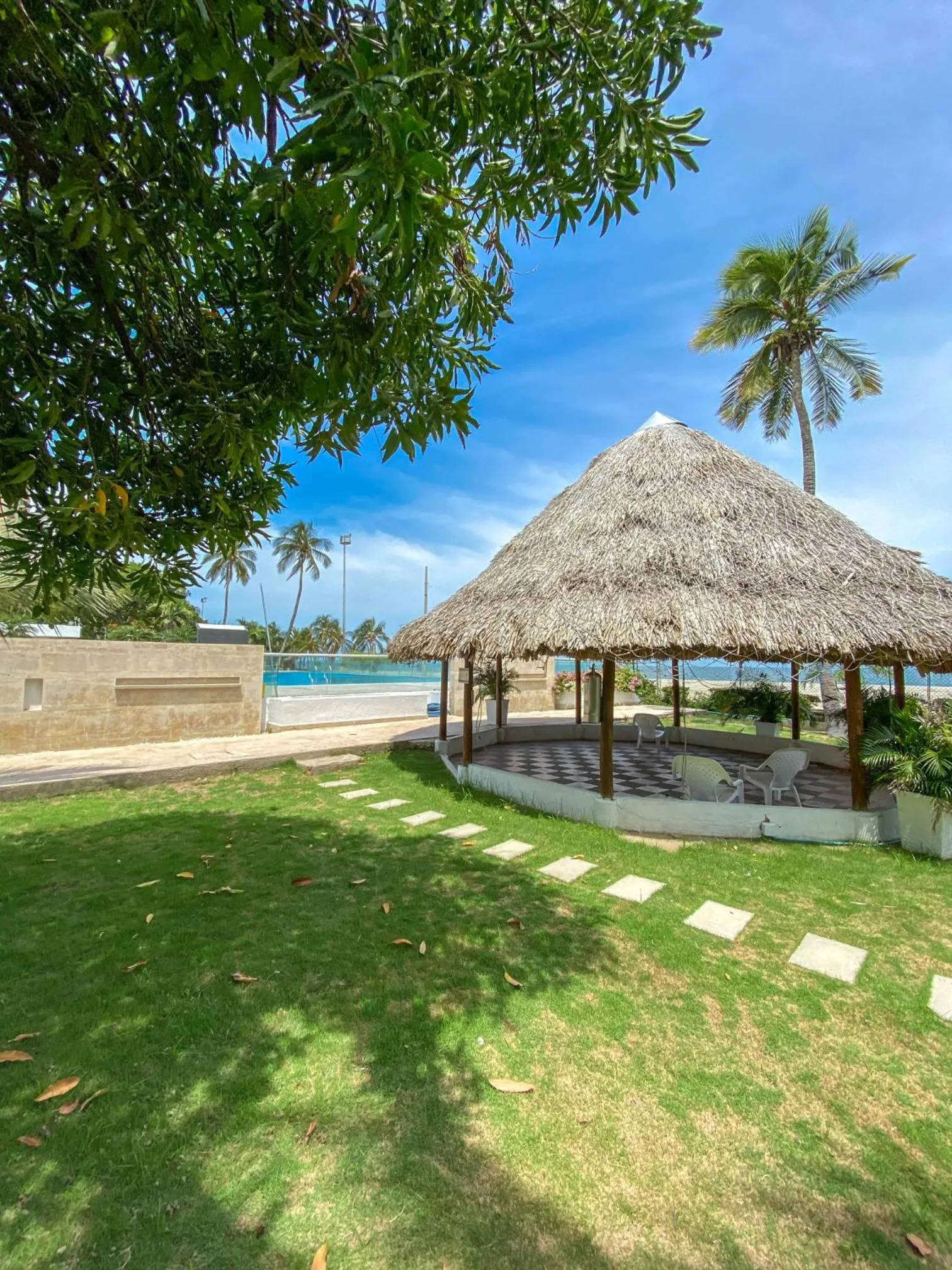 Garden view in Tamaca Beach Resort