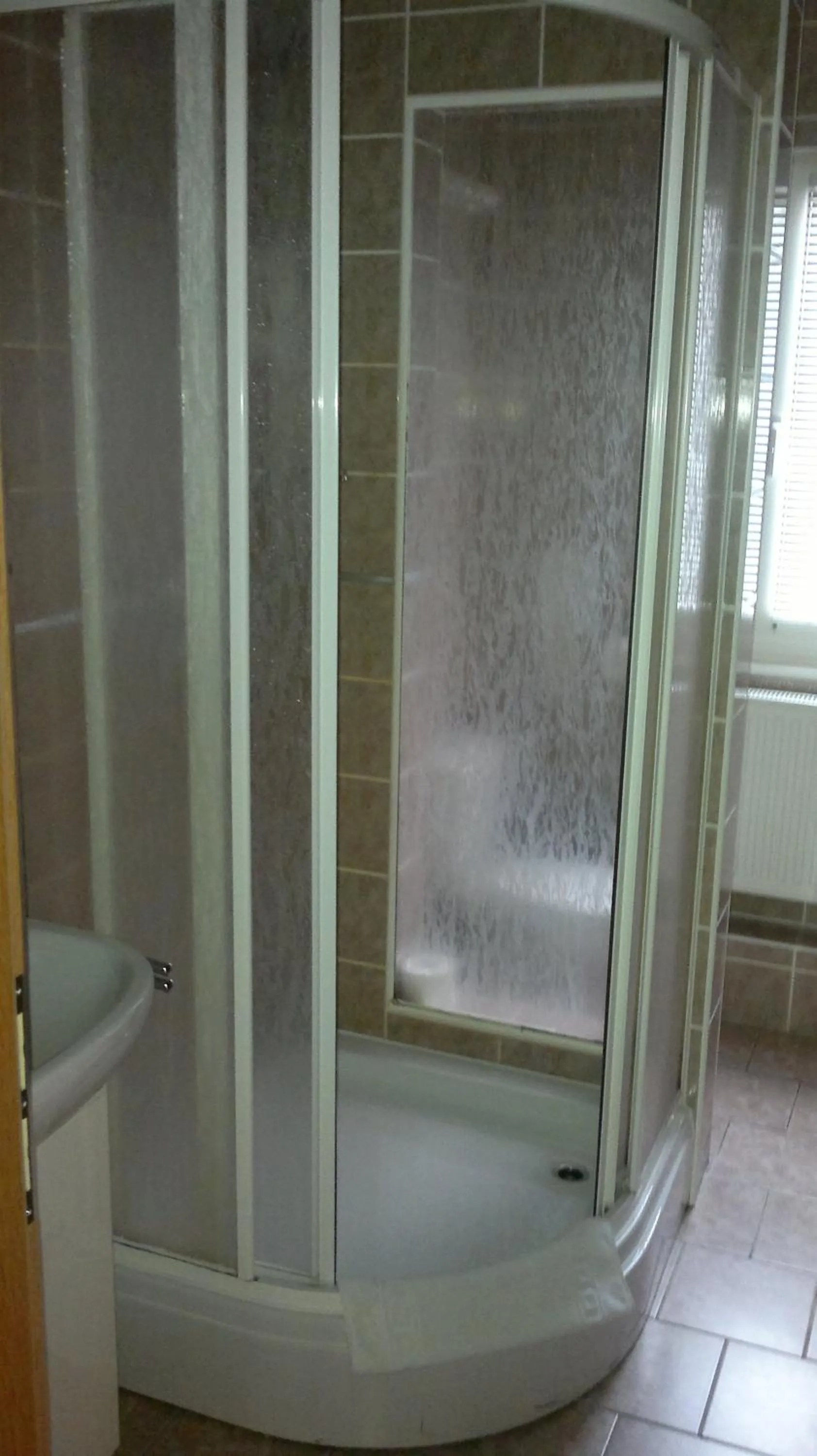 Bathroom in Hotel Smaragd