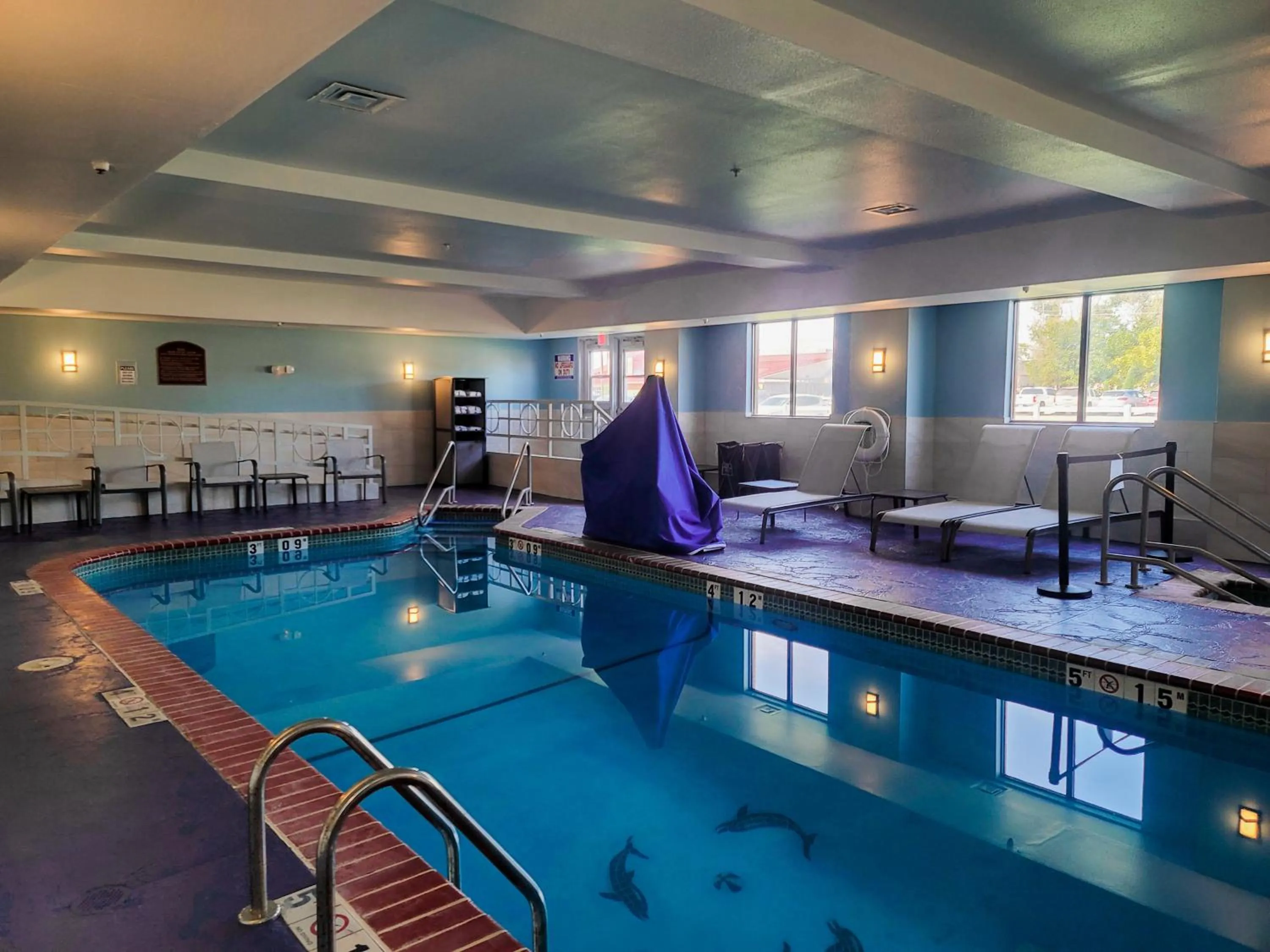 Swimming pool in Holiday Inn Express Enid-Highway 412 by IHG