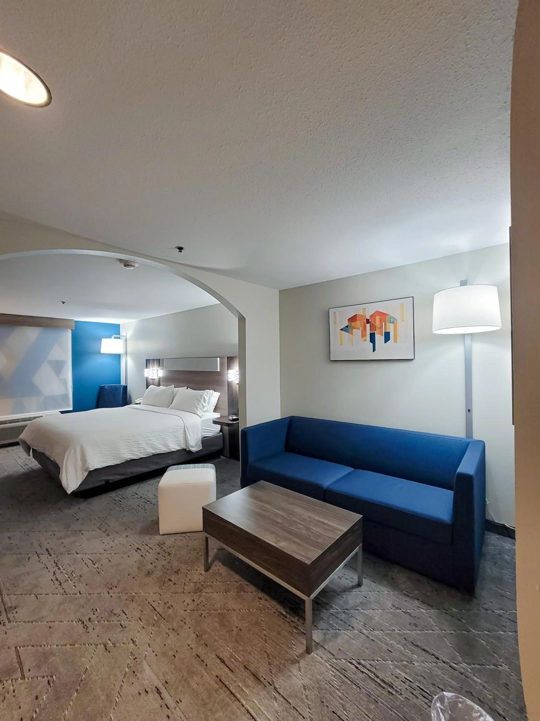 Bed in Holiday Inn Express Enid-Highway 412 by IHG