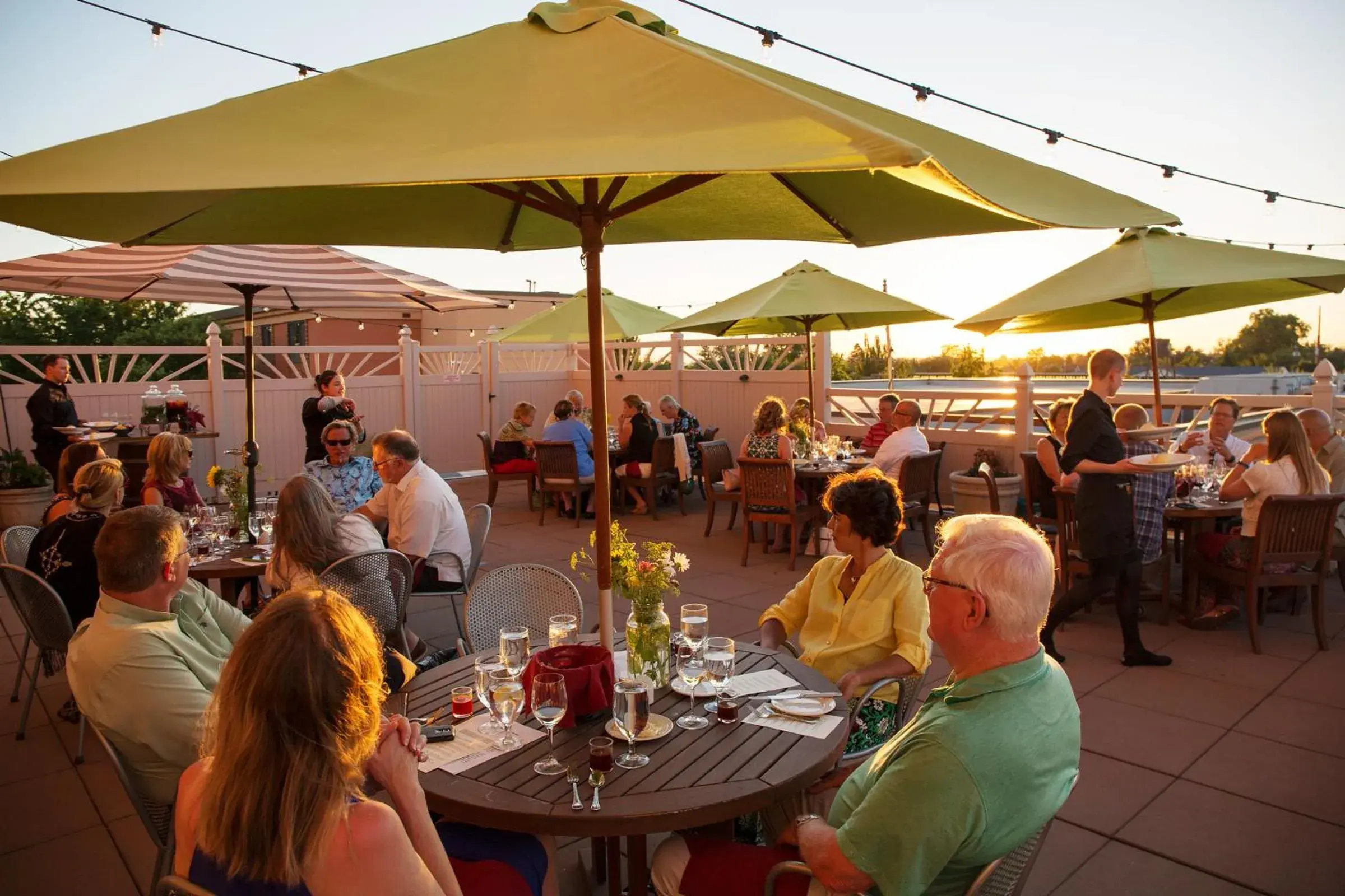Restaurant/places to eat in Marcus Whitman Hotel and Conference Center Restaurant/places to eat in Marcus Whitman Hotel and Conference Center