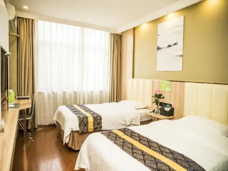 Bed in GreenTree Inn Jinhua Railway Station Express Hotel Bed in GreenTree Inn Jinhua Railway Station Express Hotel