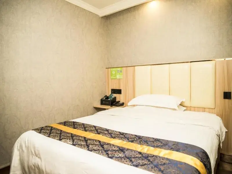 Bed in GreenTree Inn Jinhua Railway Station Express Hotel Bed in GreenTree Inn Jinhua Railway Station Express Hotel
