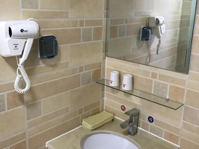 Shell Xinzhou Jingle County ECheng Road Hotel