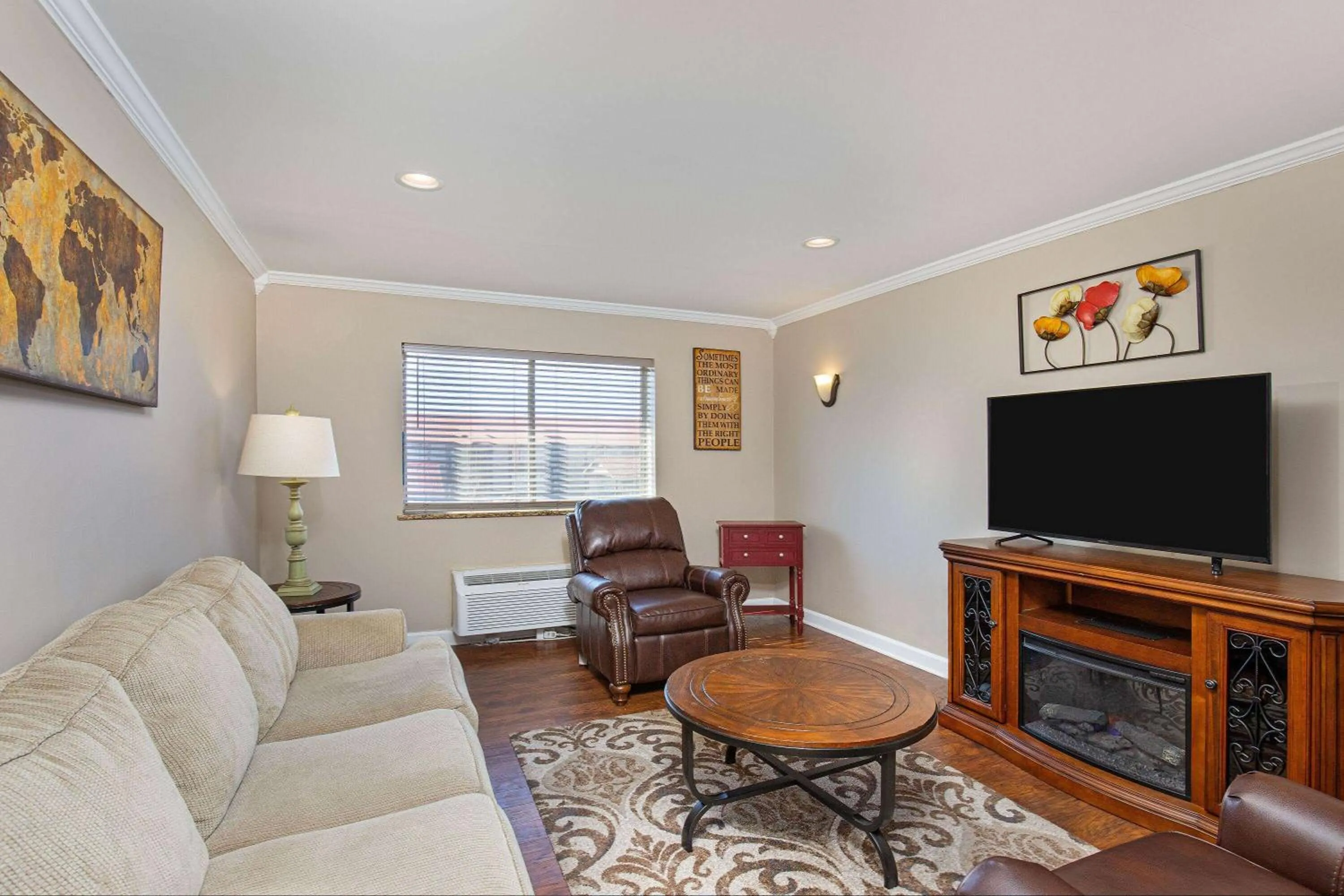 Bed in Ramada by Wyndham Bowling Green