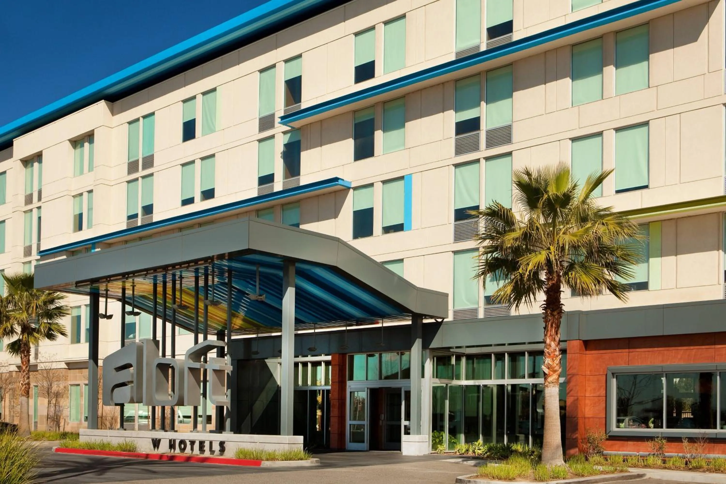 Property building in Aloft Ontario-Rancho Cucamonga