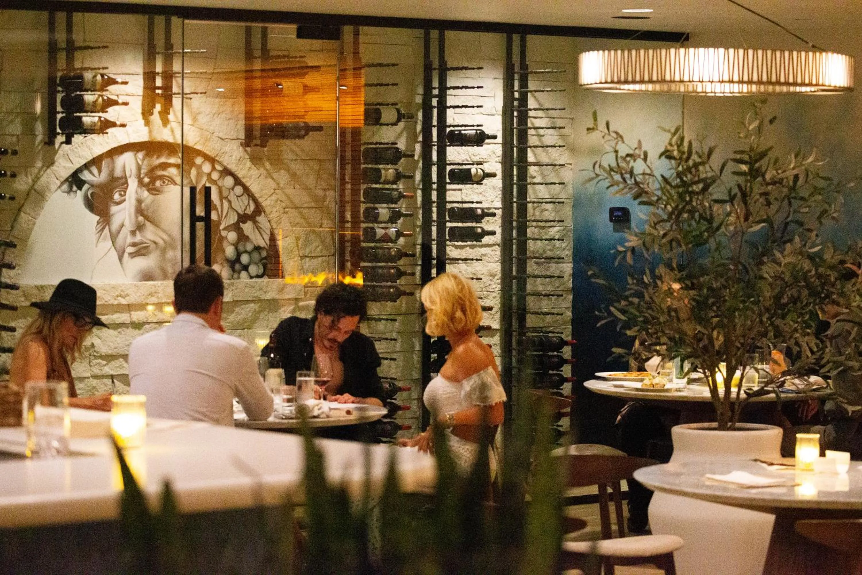 Restaurant/places to eat in Toll House Hotel Los Gatos