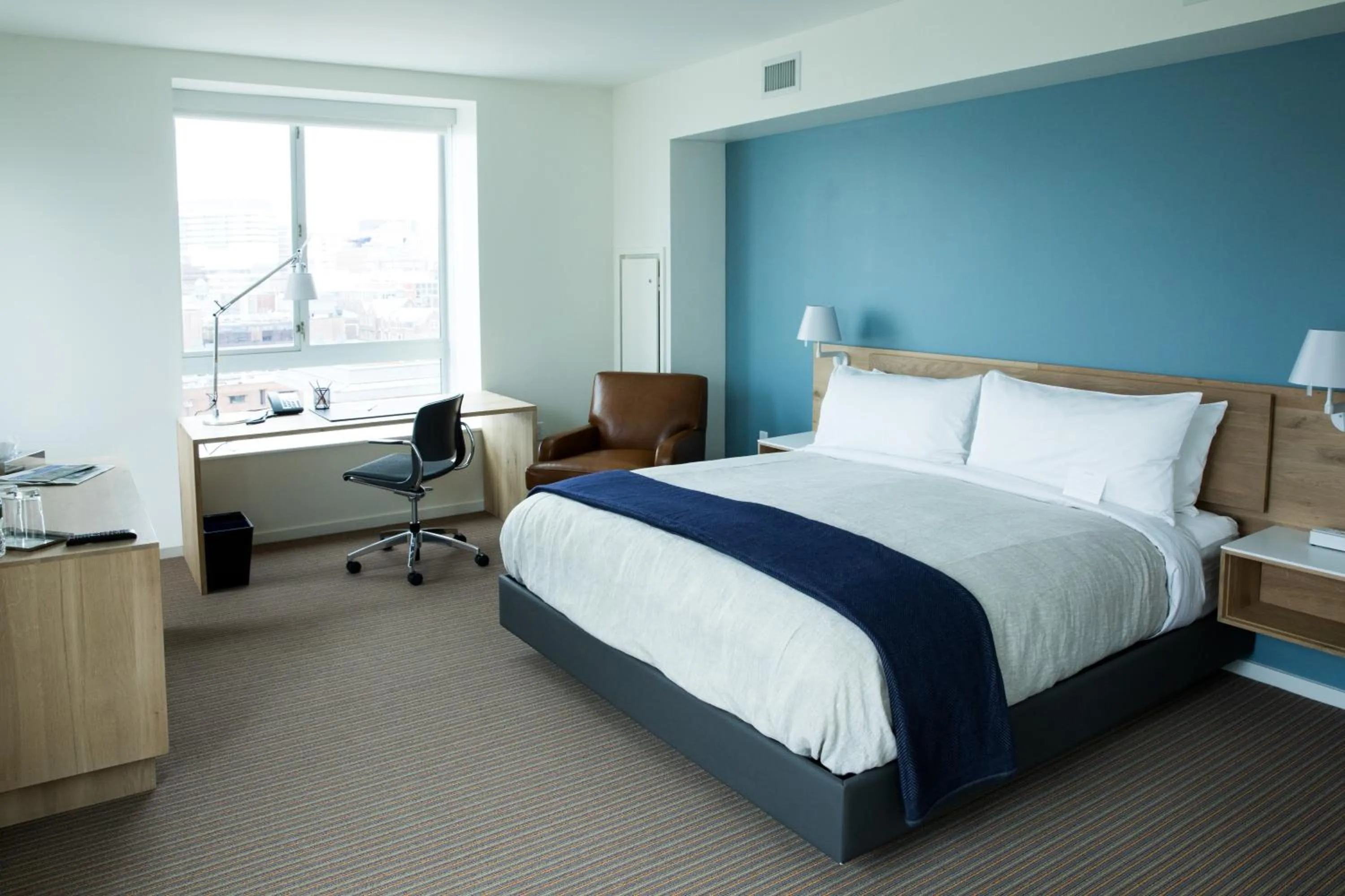 Bed in The Study at University City, Study Hotels
