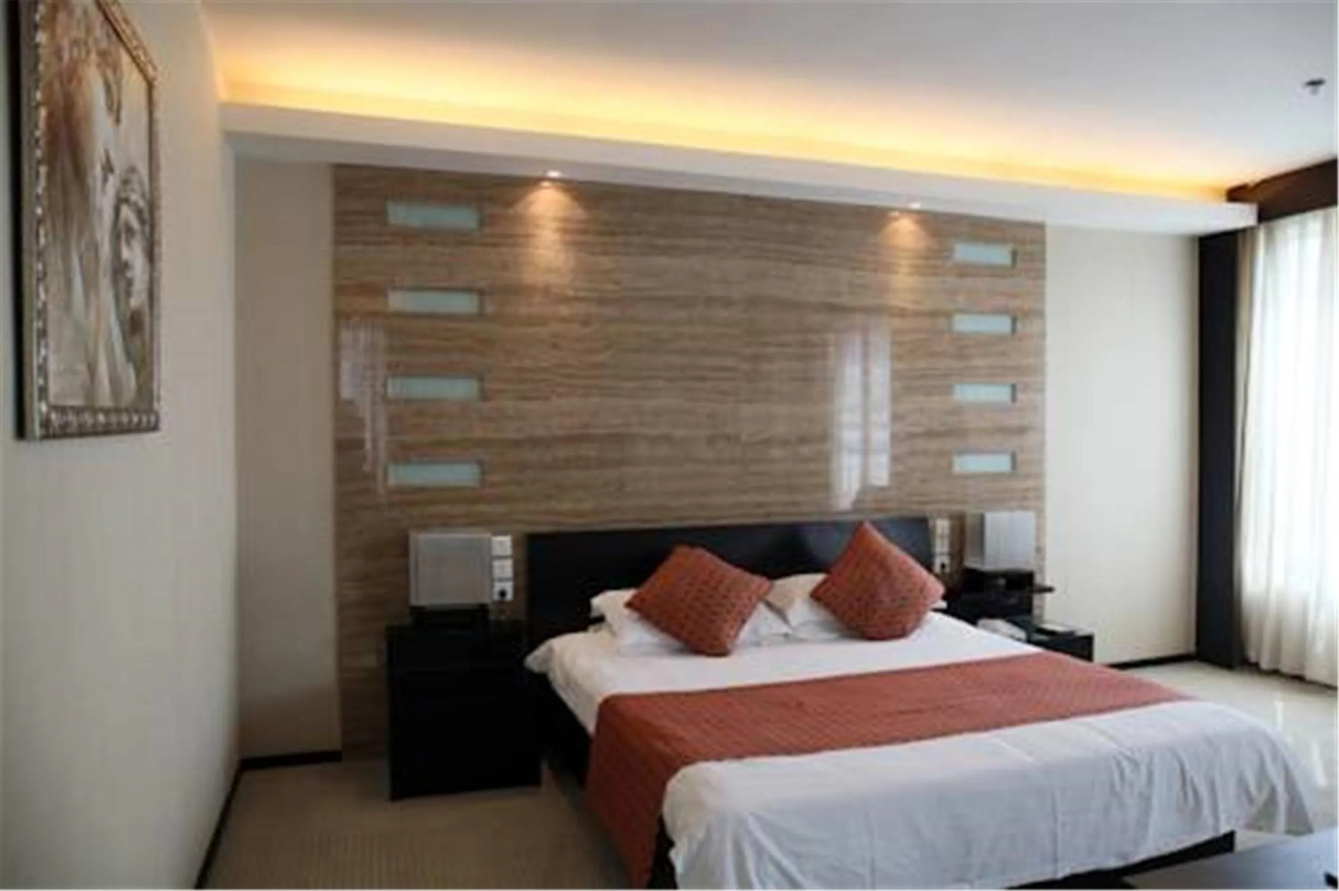 Bedroom in Hundred Centuries Hotel