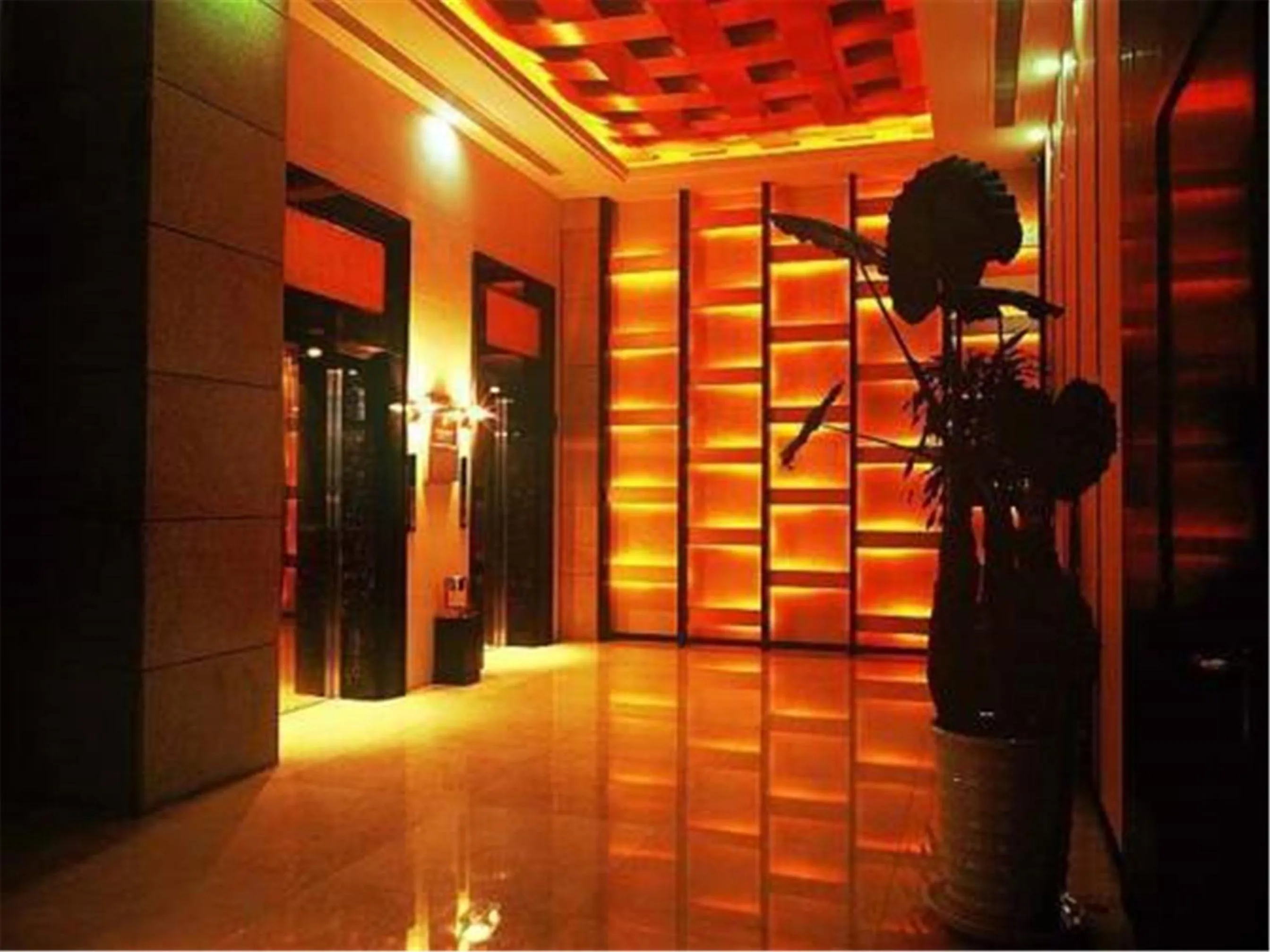 Decorative detail, Lobby/Reception in Hundred Centuries Hotel