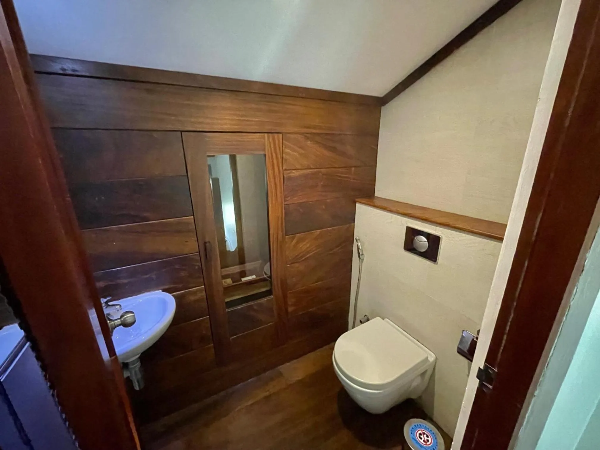 Toilet in Tangerine Beach Hotel