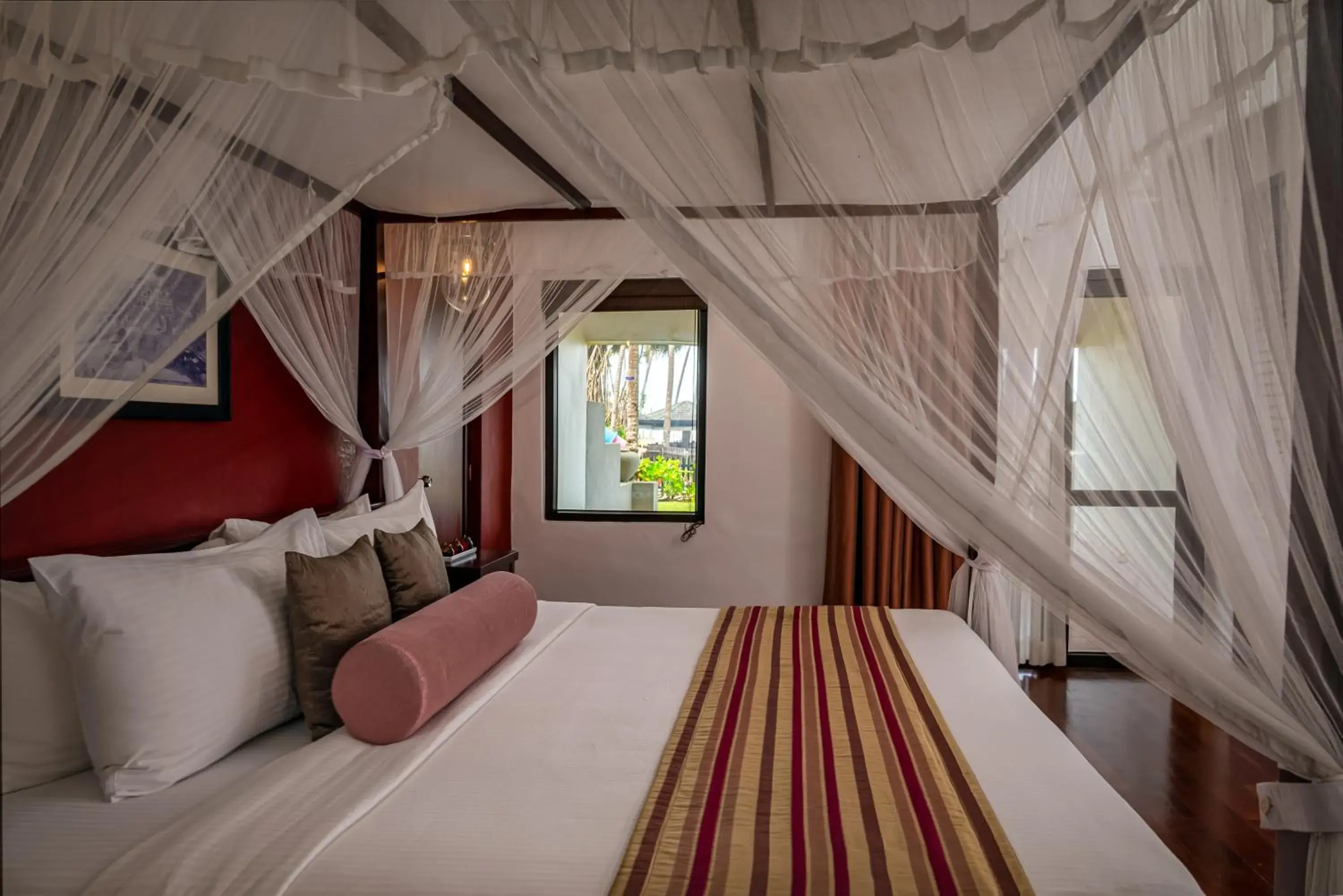 Bedroom, Bed in Tangerine Beach Hotel Bedroom, Bed in Tangerine Beach Hotel