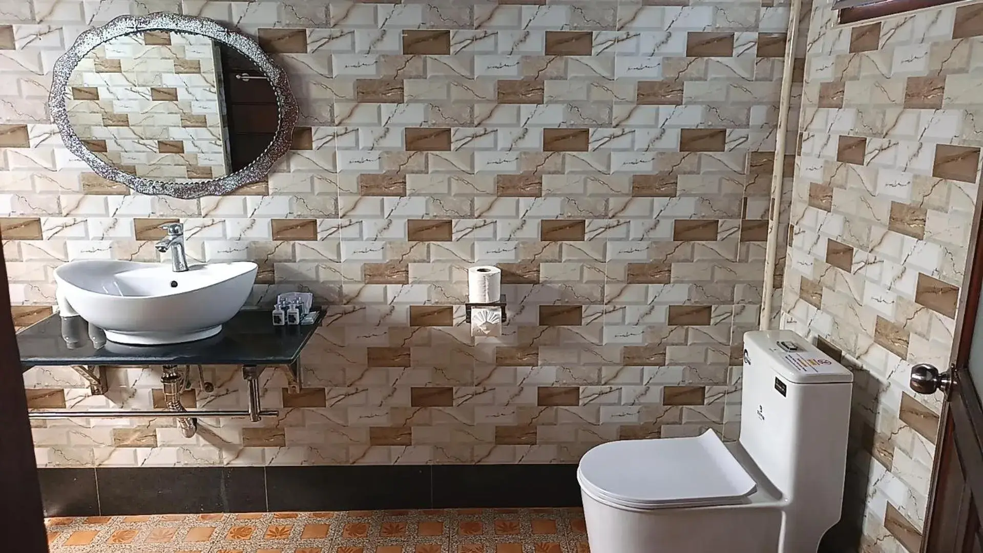 Bathroom in Anda Lipe Resort Bathroom in Anda Lipe Resort