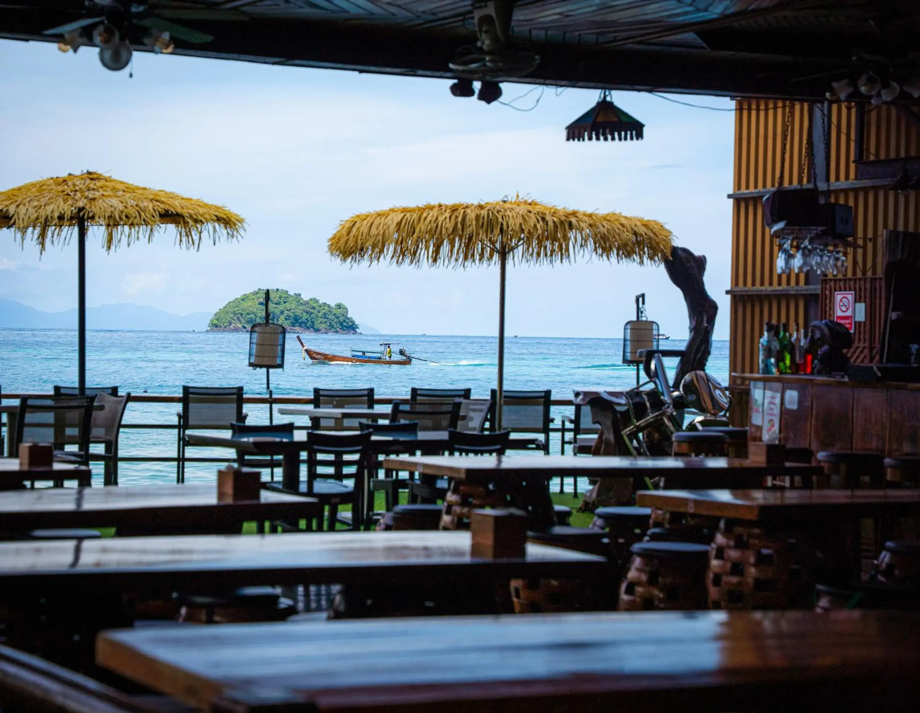 Restaurant/places to eat in Anda Lipe Resort Restaurant/places to eat in Anda Lipe Resort