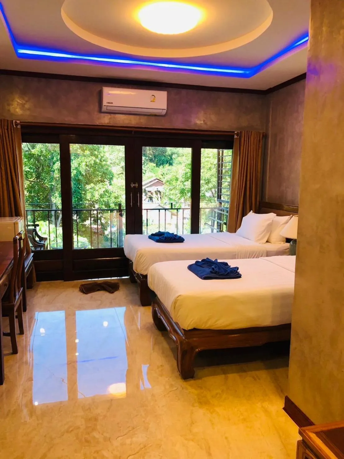 Bed in Anda Lipe Resort