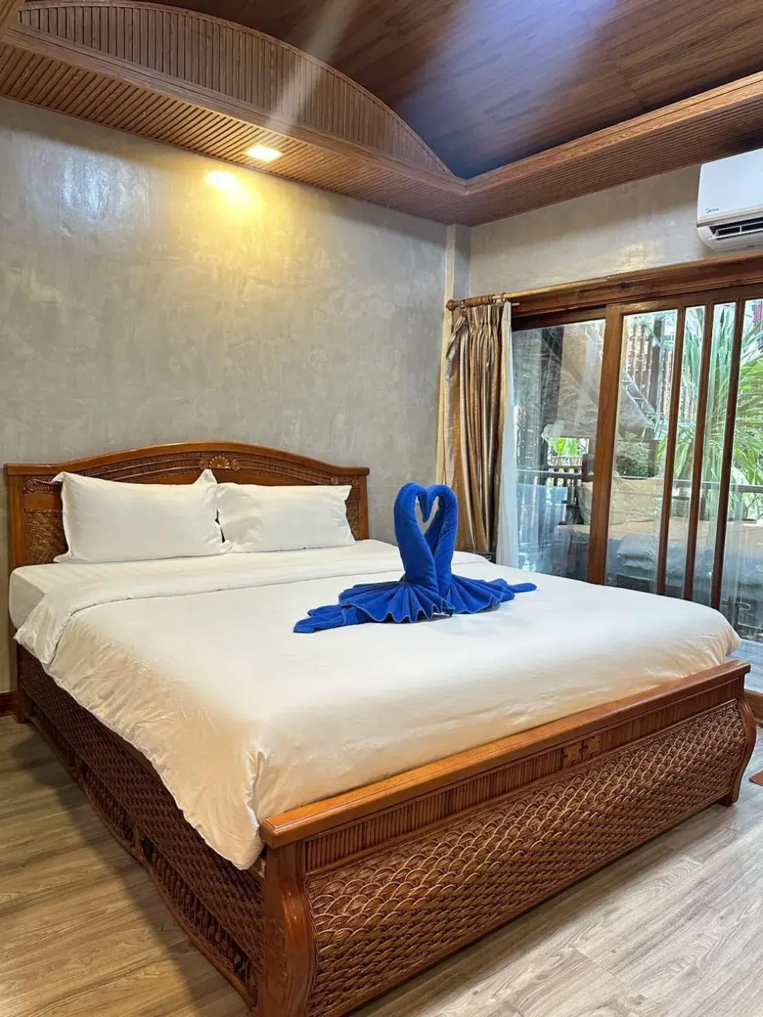 Bedroom, Bed in Anda Lipe Resort Bedroom, Bed in Anda Lipe Resort