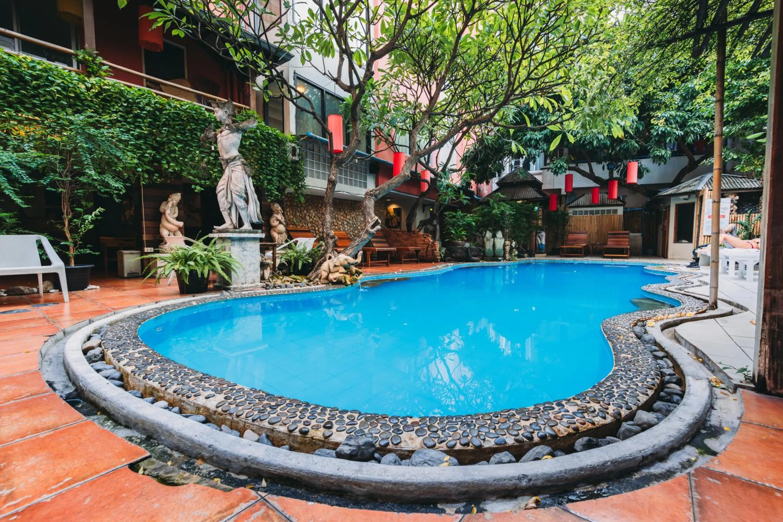 Swimming pool in Villa Cha-Cha Banglumphu