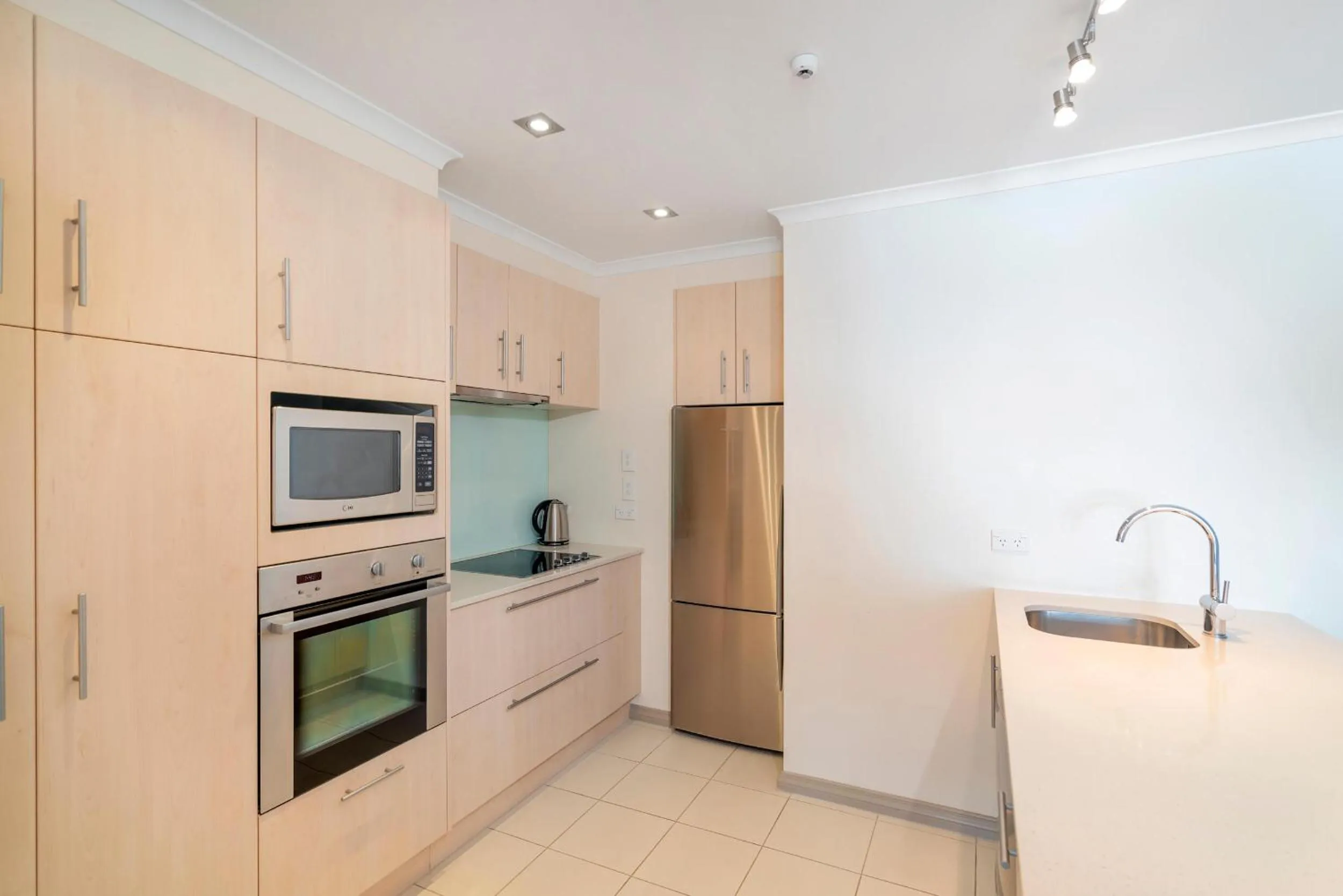 Coffee/tea facilities in Crow's Nest Apartments