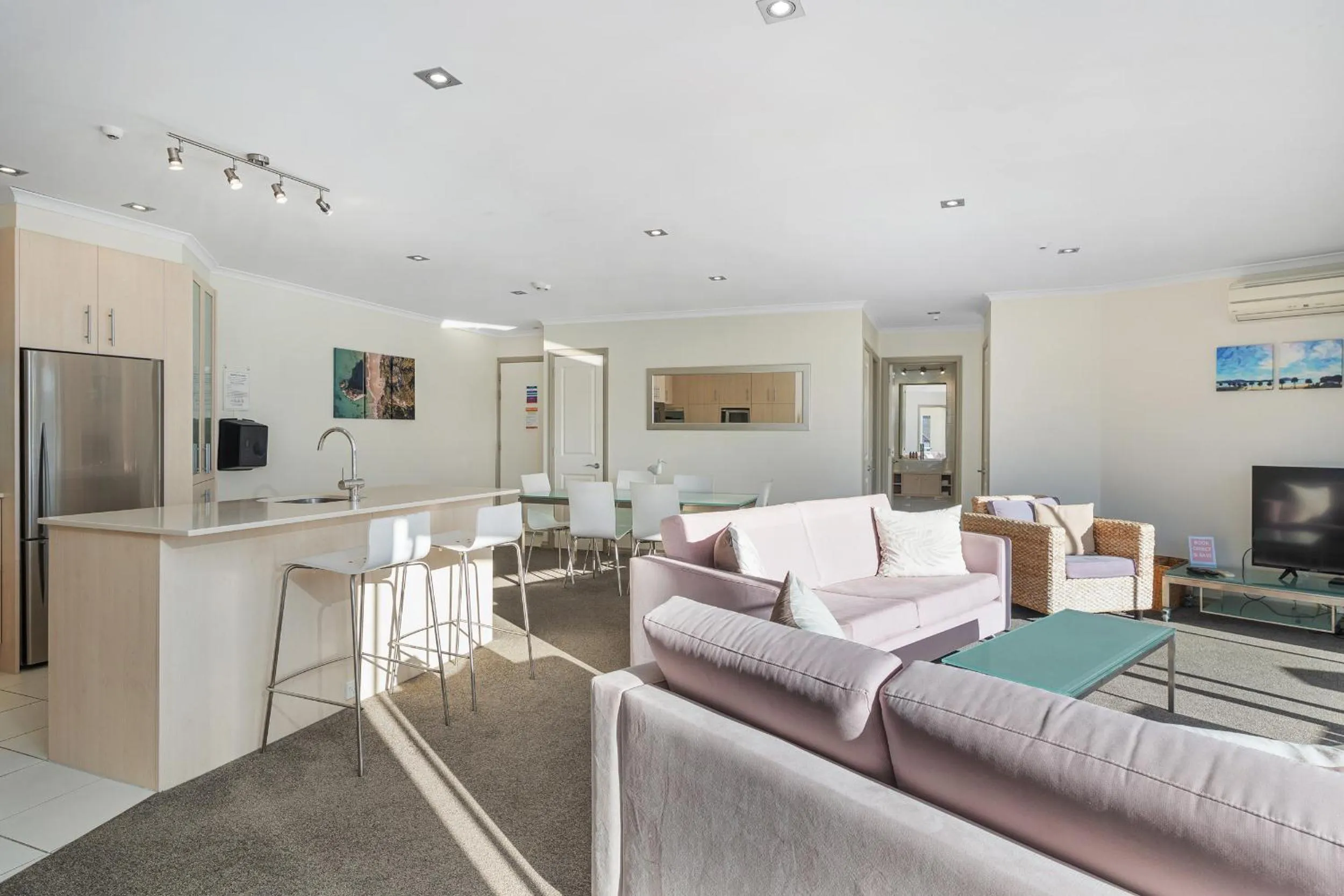 Living room in Crow's Nest Apartments