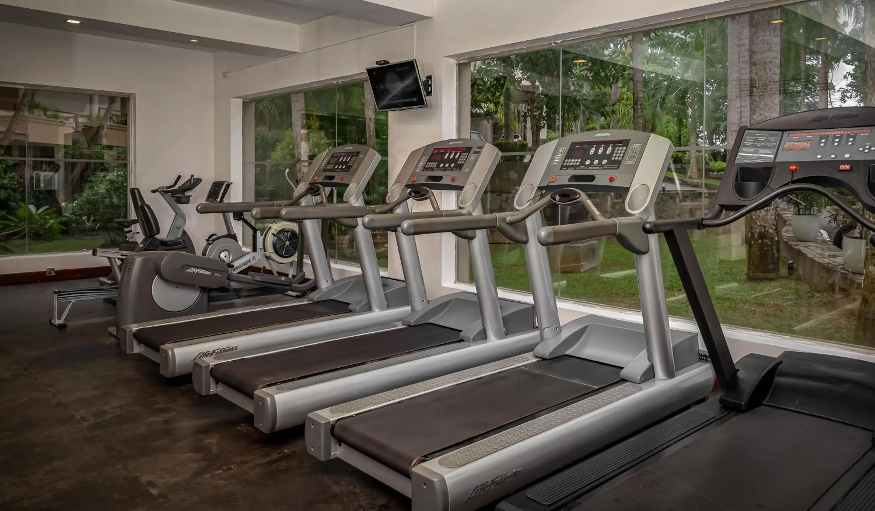 Fitness centre/facilities in Royal Palms Beach Hotel Fitness centre/facilities in Royal Palms Beach Hotel