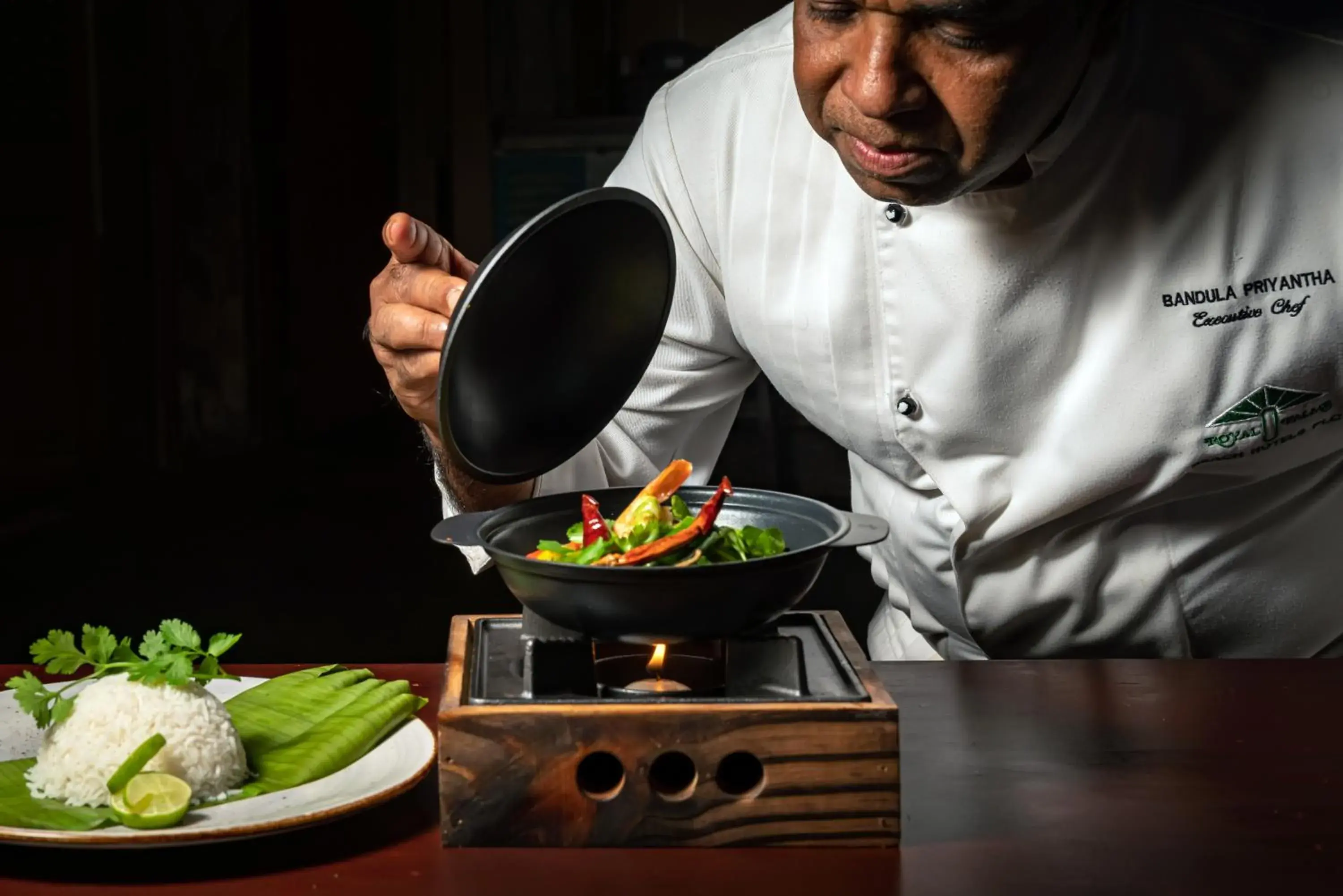 Restaurant/places to eat in Royal Palms Beach Hotel Restaurant/places to eat in Royal Palms Beach Hotel