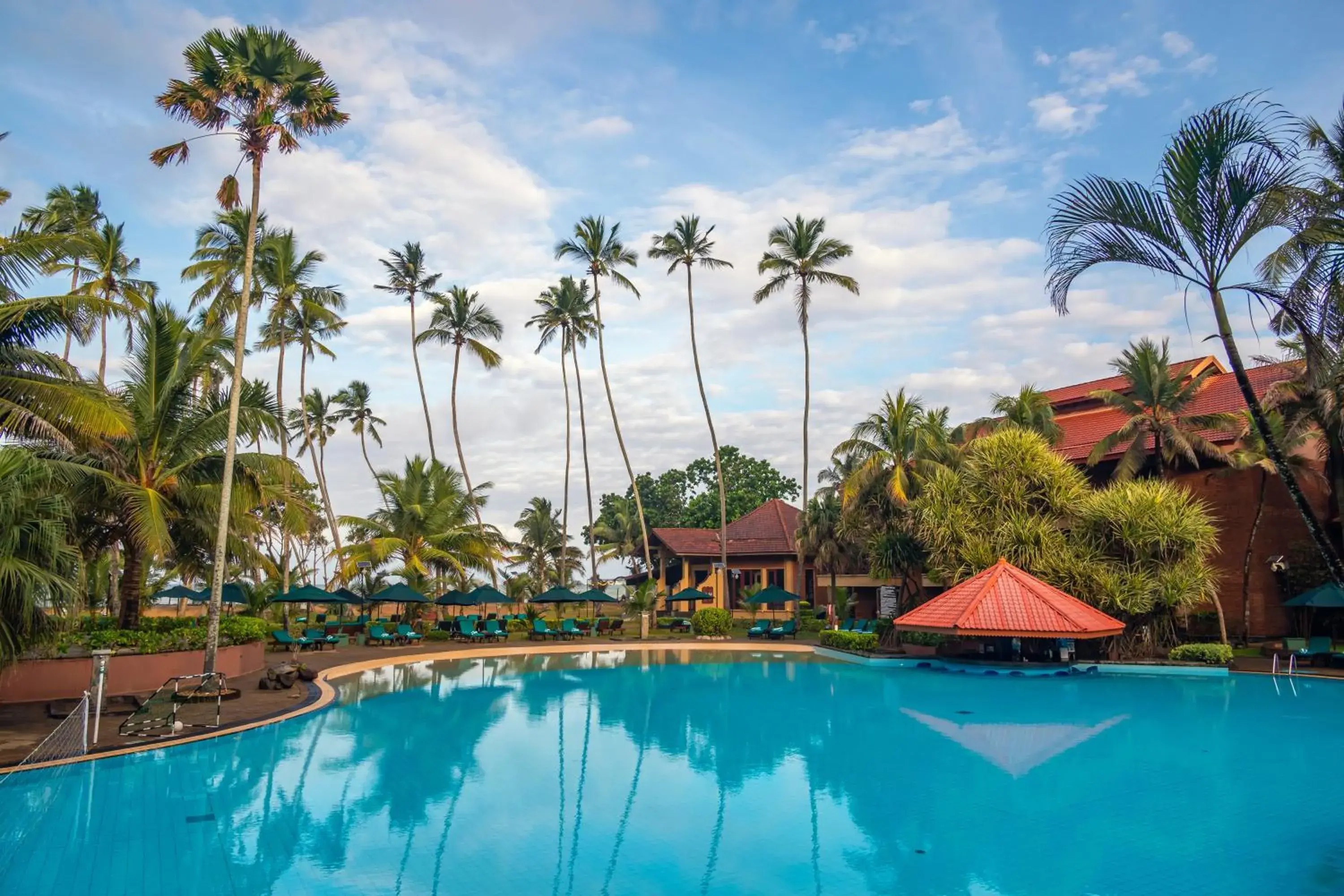 Pool view in Royal Palms Beach Hotel Pool view in Royal Palms Beach Hotel