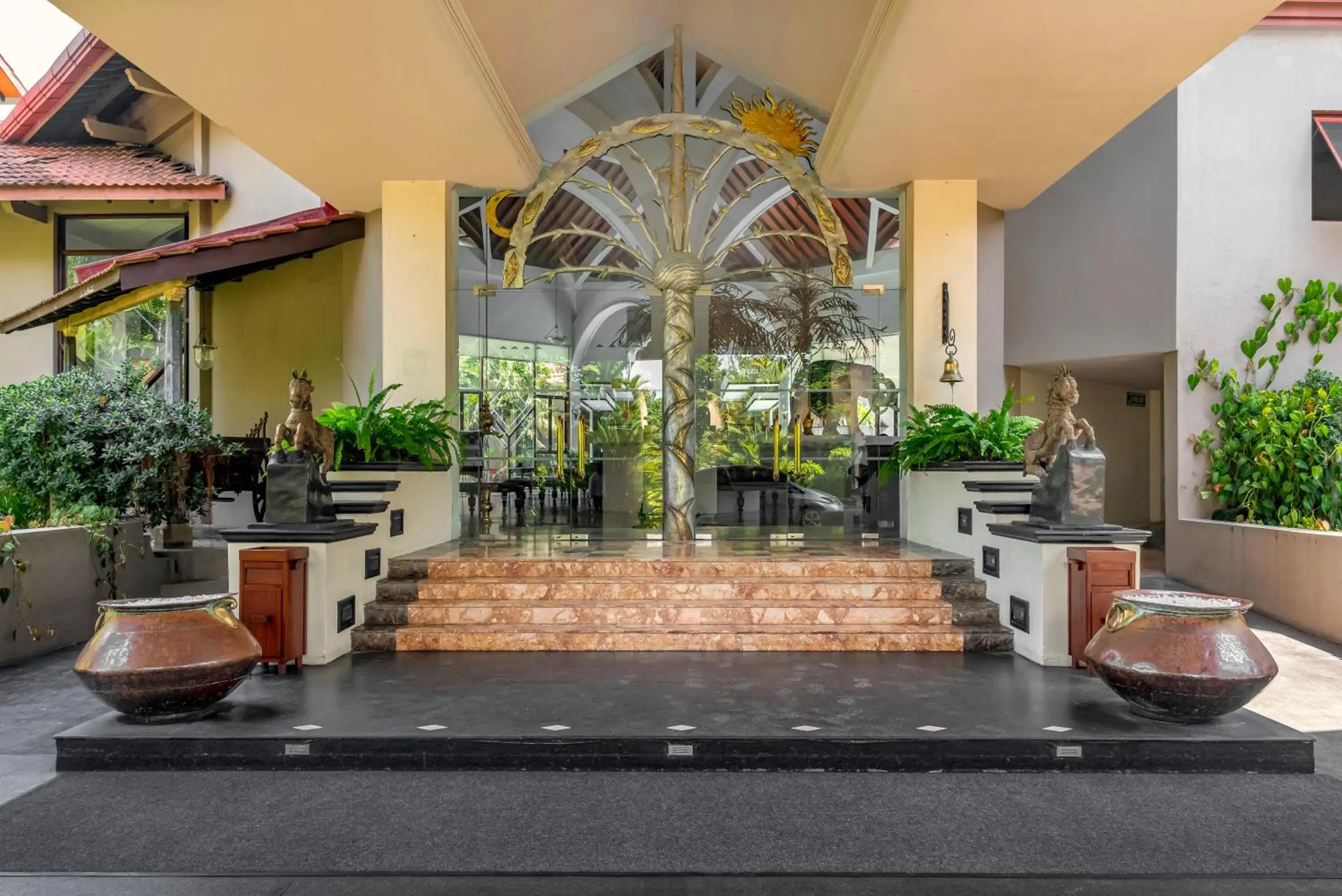 Property building in Royal Palms Beach Hotel Property building in Royal Palms Beach Hotel