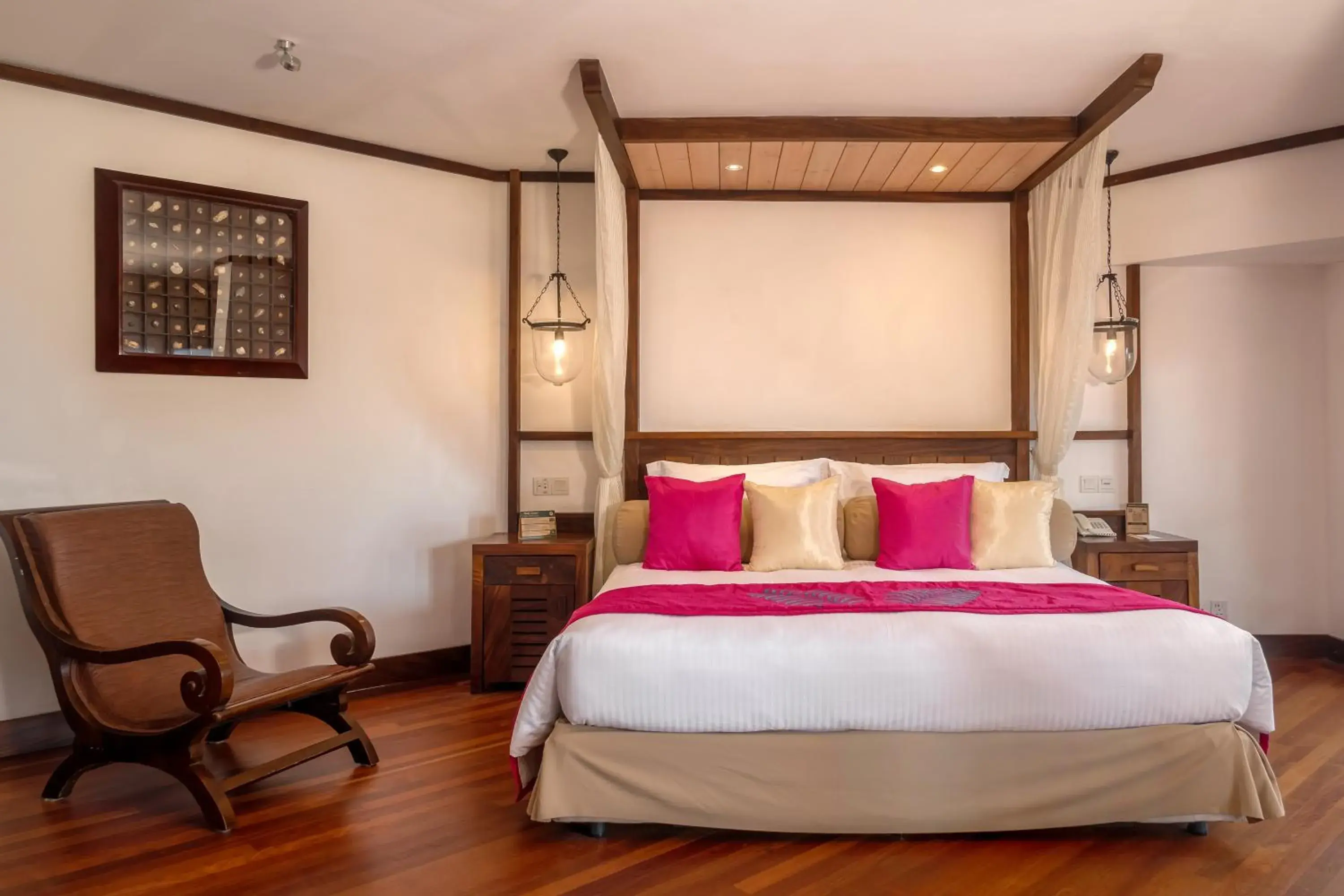 Bedroom in Royal Palms Beach Hotel Bedroom in Royal Palms Beach Hotel