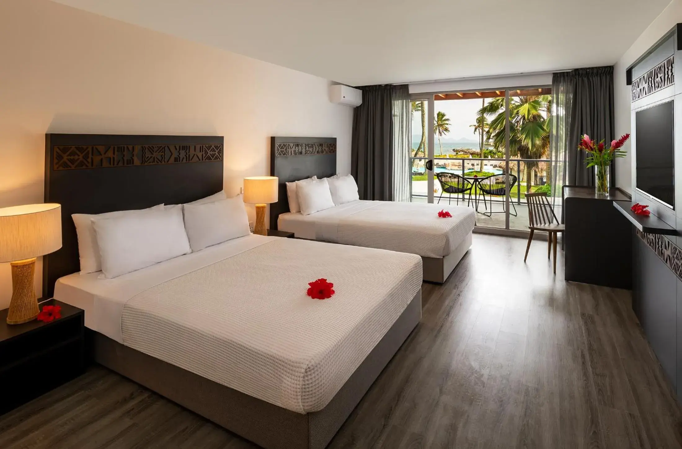 Superior Ocean View Twin Room in The Pearl South Pacific Resort, Spa & Golf Course Superior Ocean View Twin Room in The Pearl South Pacific Resort, Spa & Golf Course