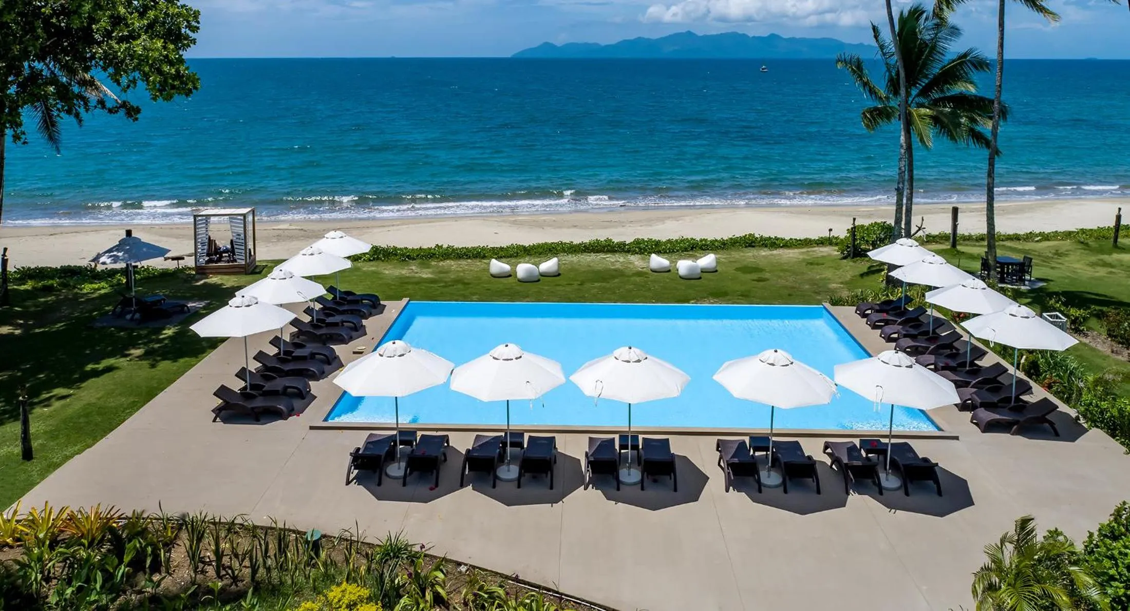 Swimming pool in The Pearl South Pacific Resort, Spa & Golf Course